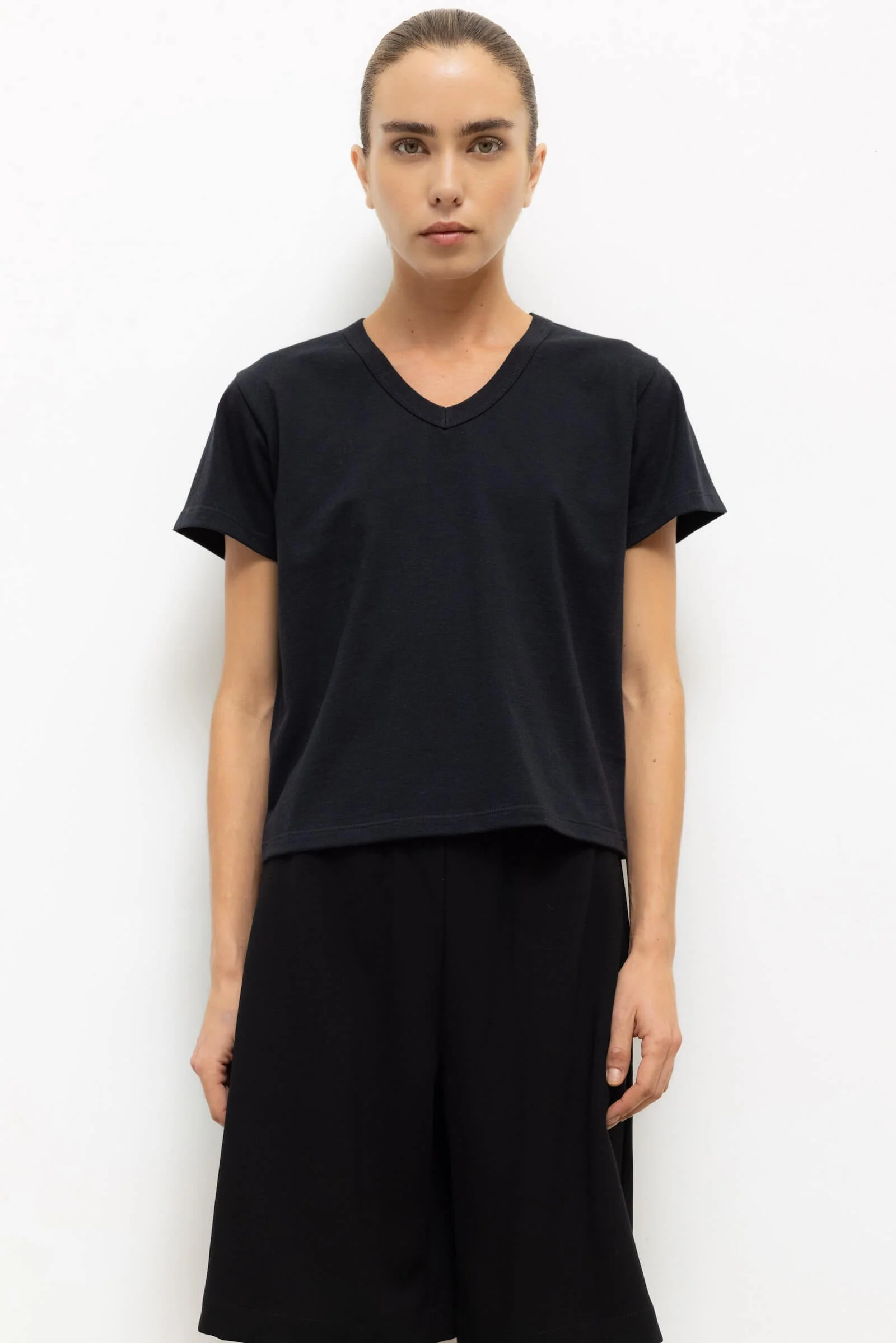 Leset - Margo V Neck