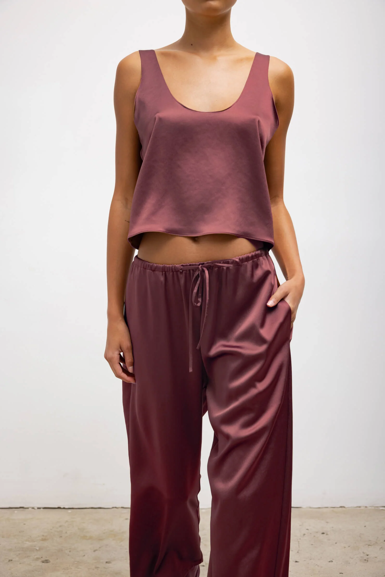 Leset - Pre - Order: Barb Scoop Tank - Image 5