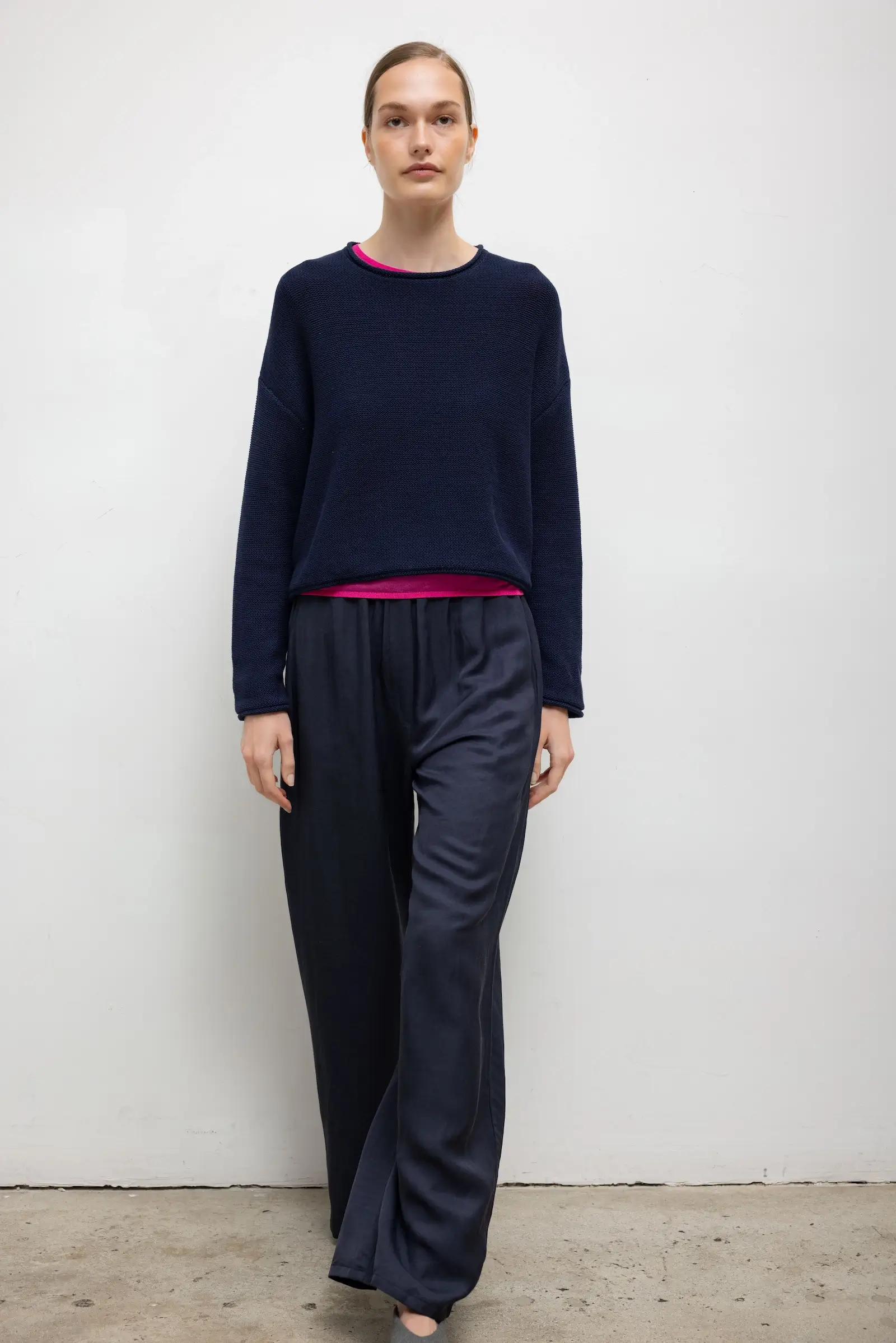 Leset - Pre - Order: Mae Crewneck - Image 4