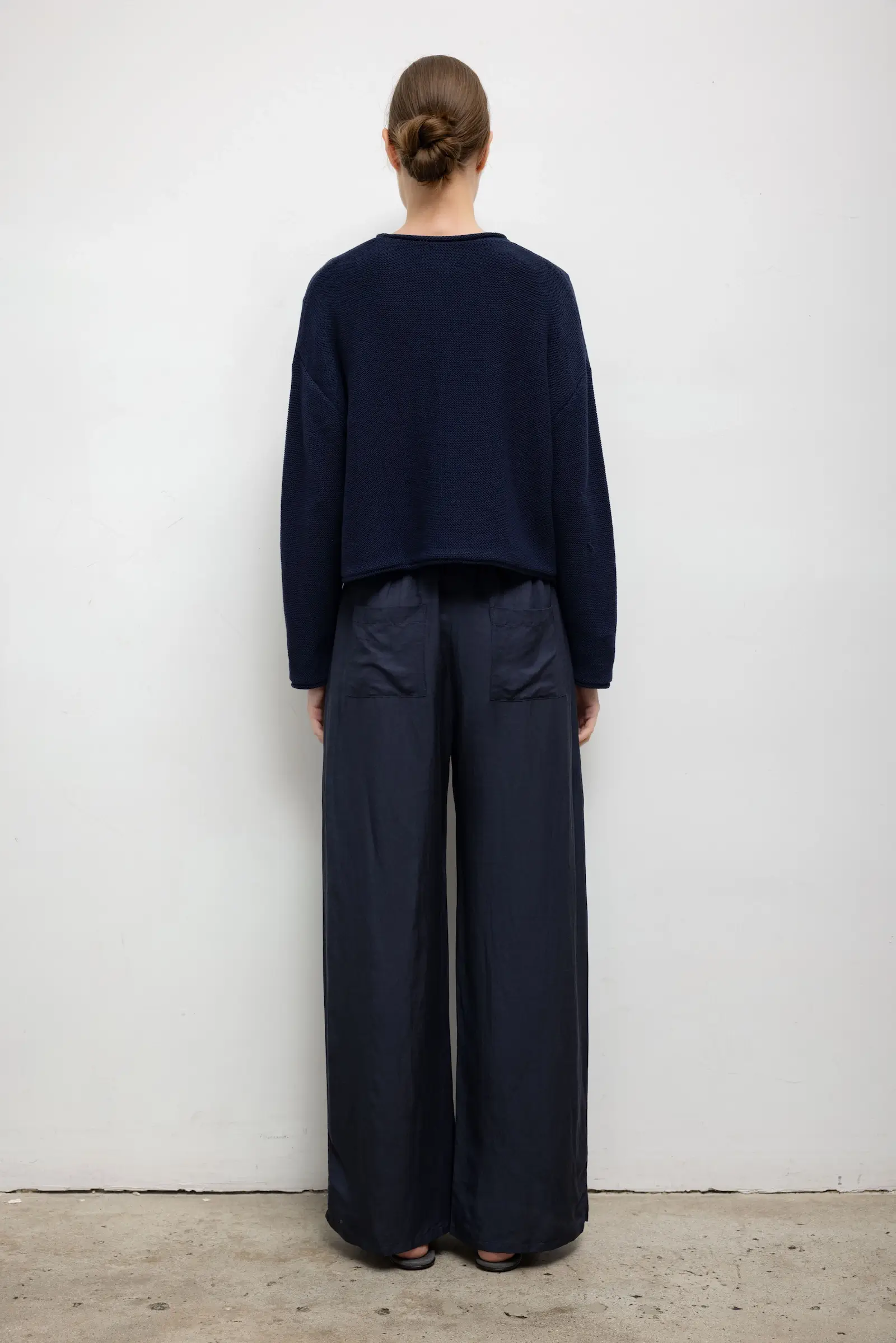 Leset - Pre - Order: Mae Crewneck - Image 7