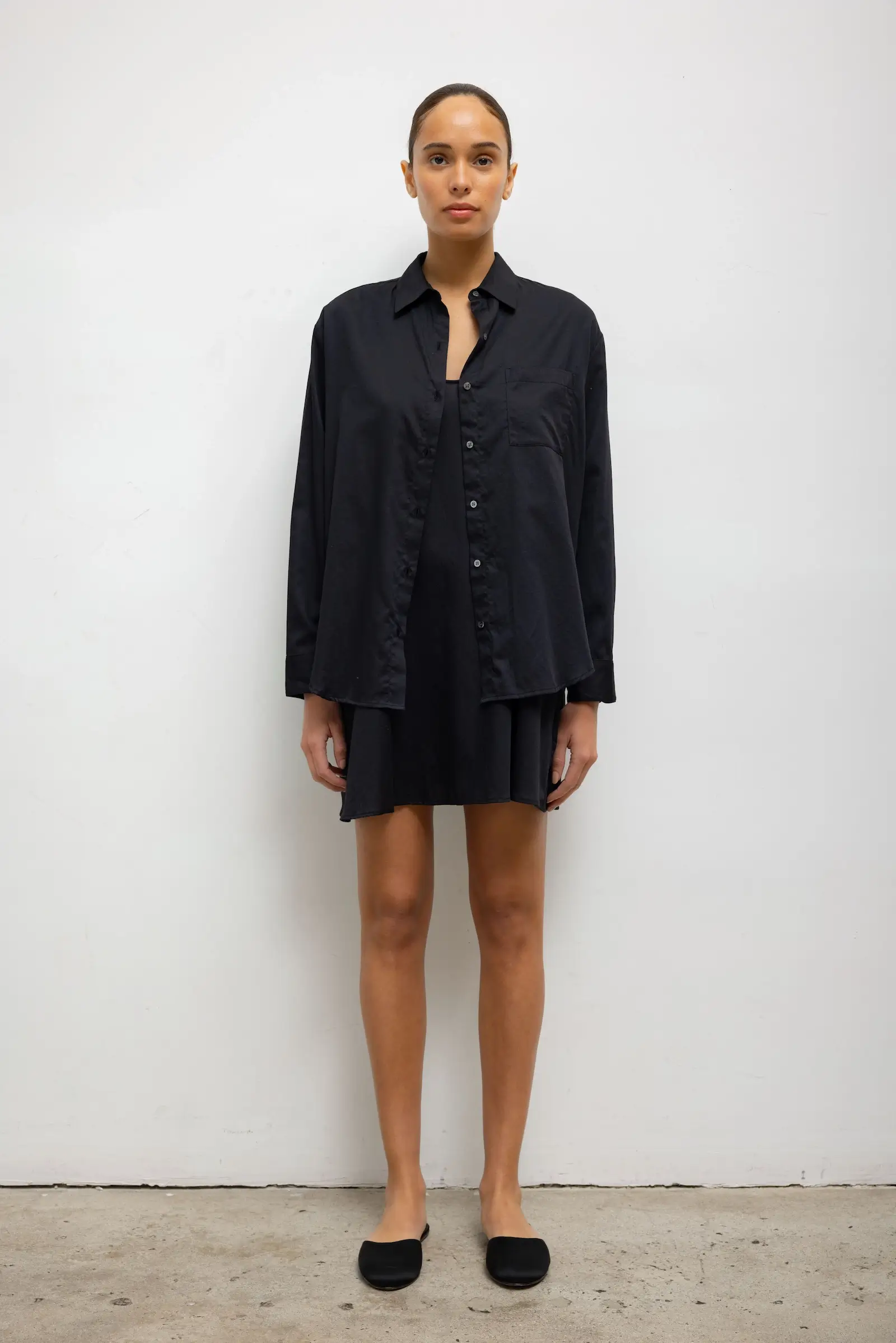 Leset - Pre - Order: Yoko Classic Button Down - Image 3