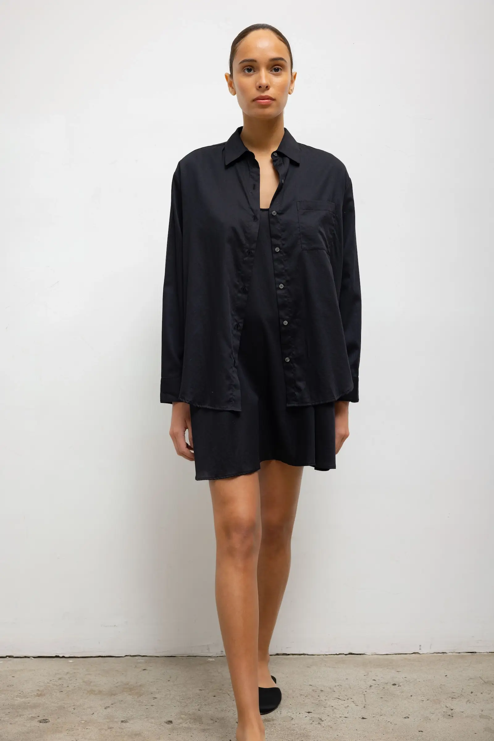 Leset - Pre - Order: Yoko Classic Button Down - Image 4