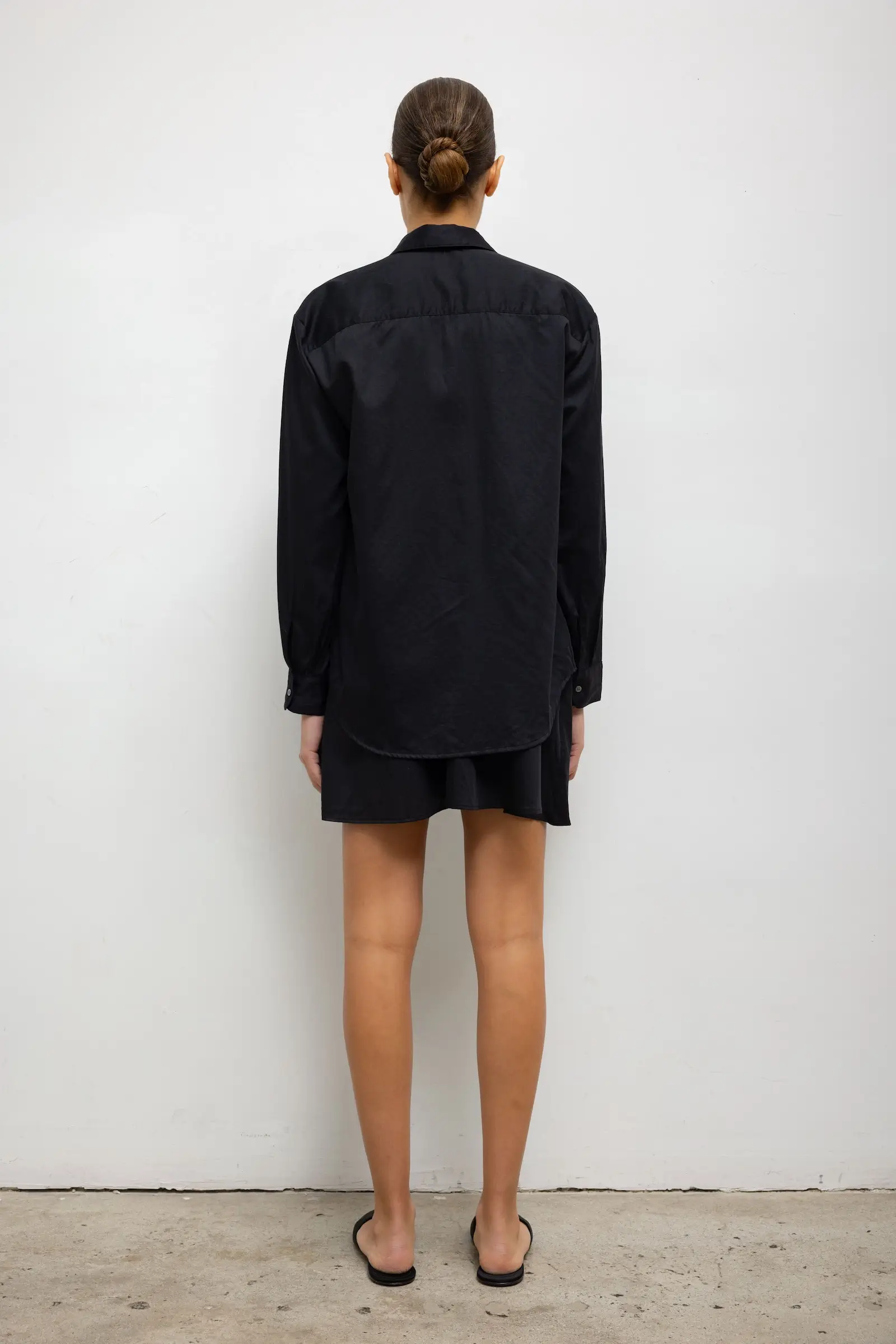 Leset - Pre - Order: Yoko Classic Button Down - Image 7