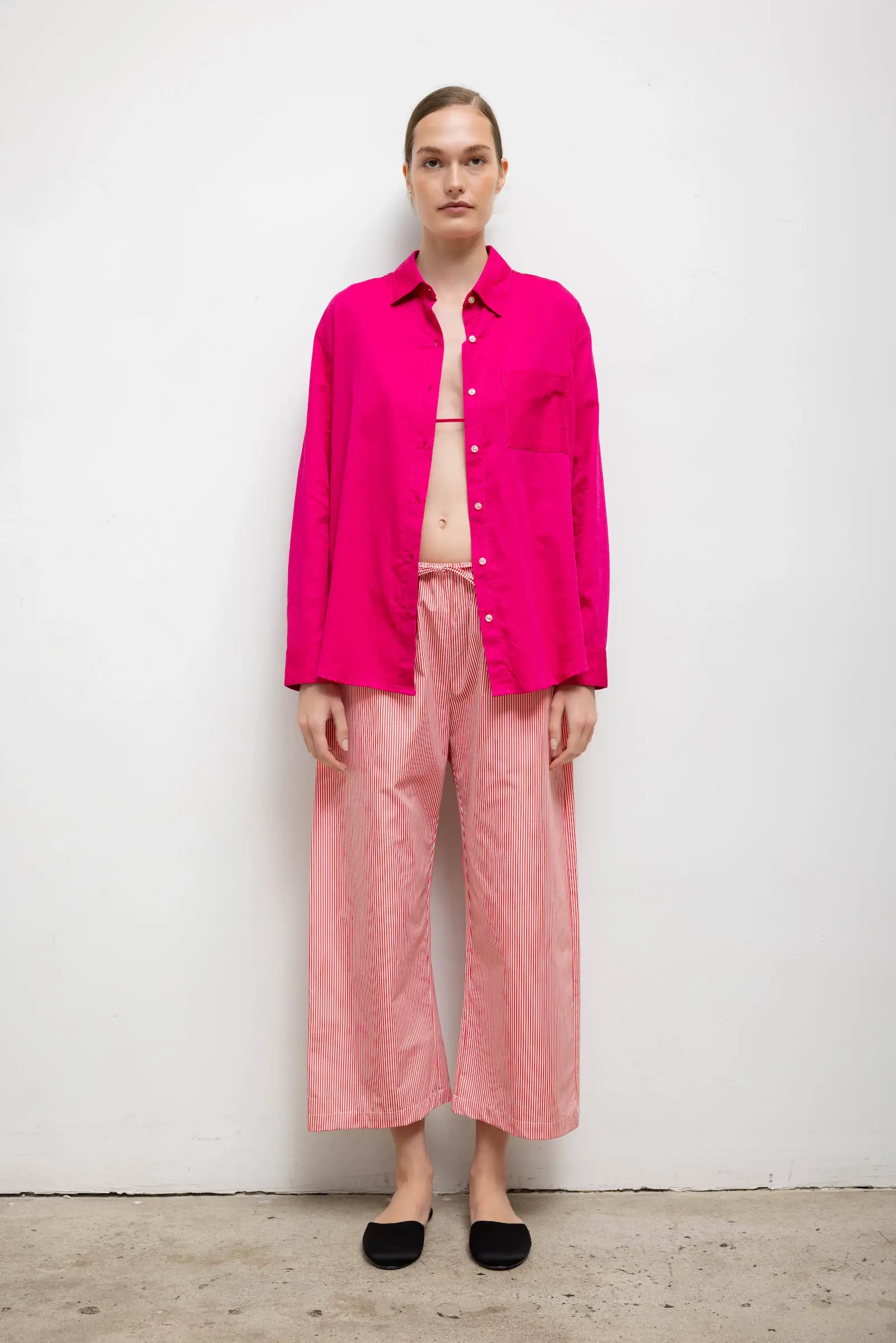 Leset - Pre - Order: Yoko Classic Button Down - Image 3