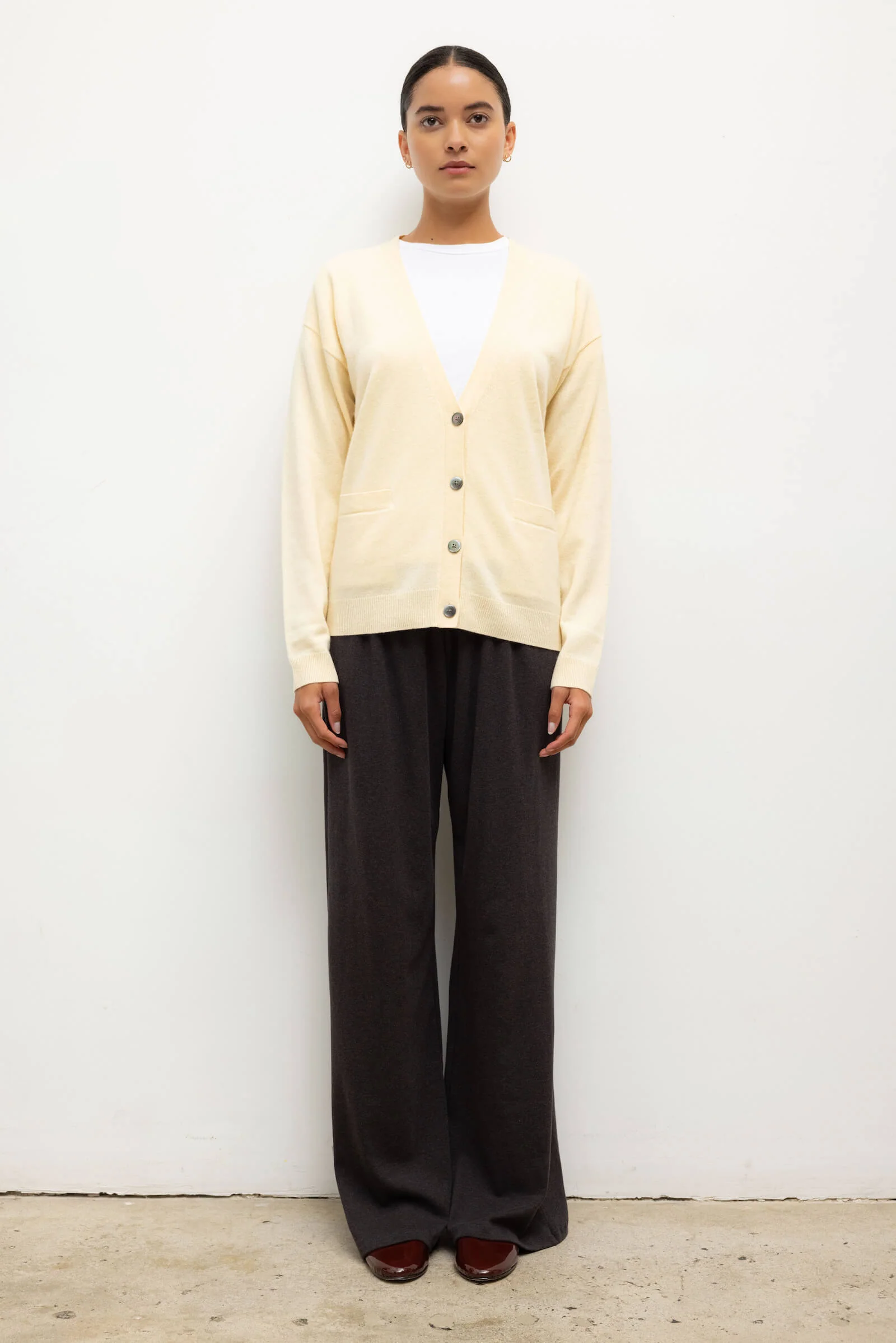 Leset - Zoe Long V Cardigan - Image 3