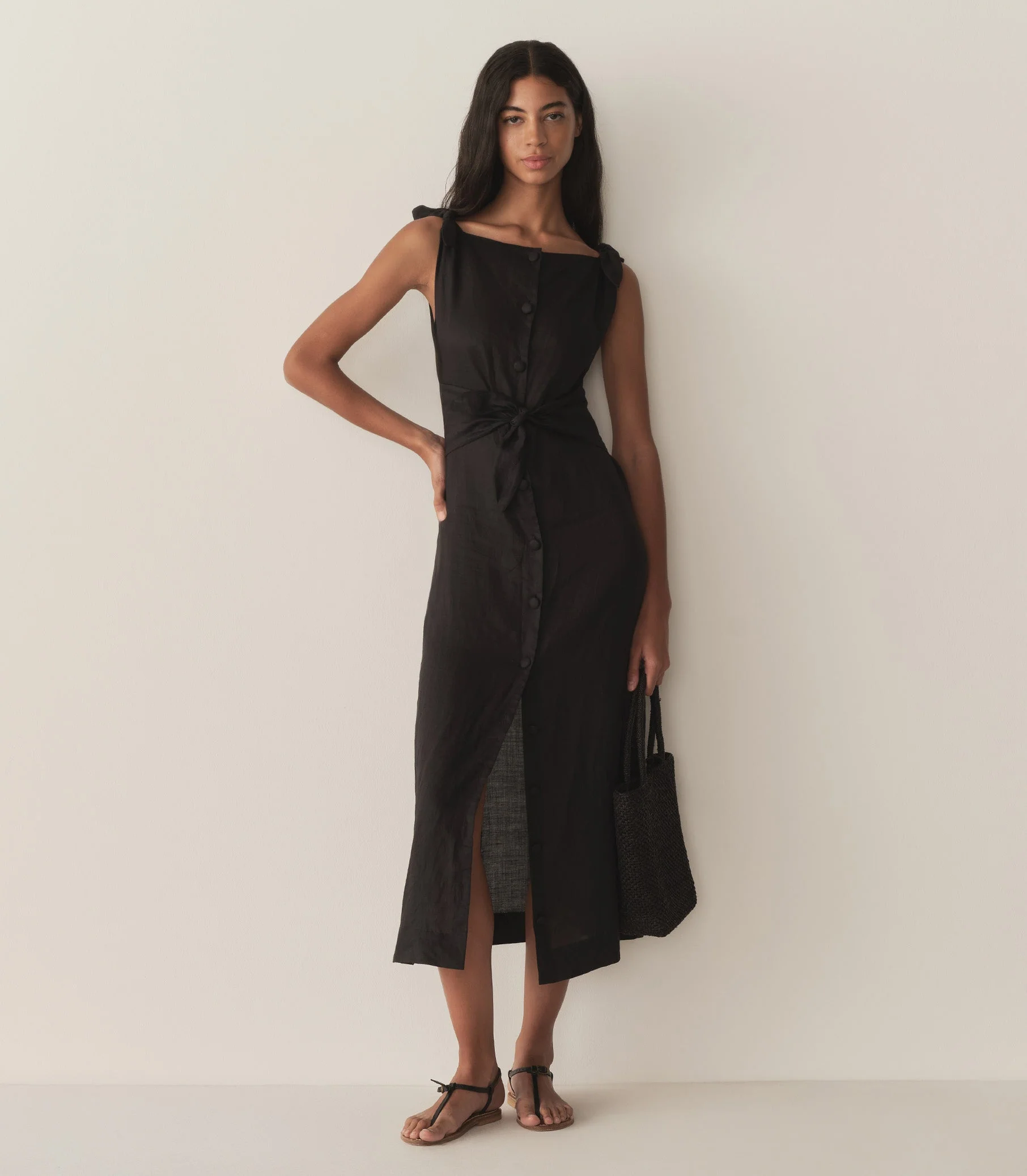 DÔEN - LEVINE DRESS -- BLACK