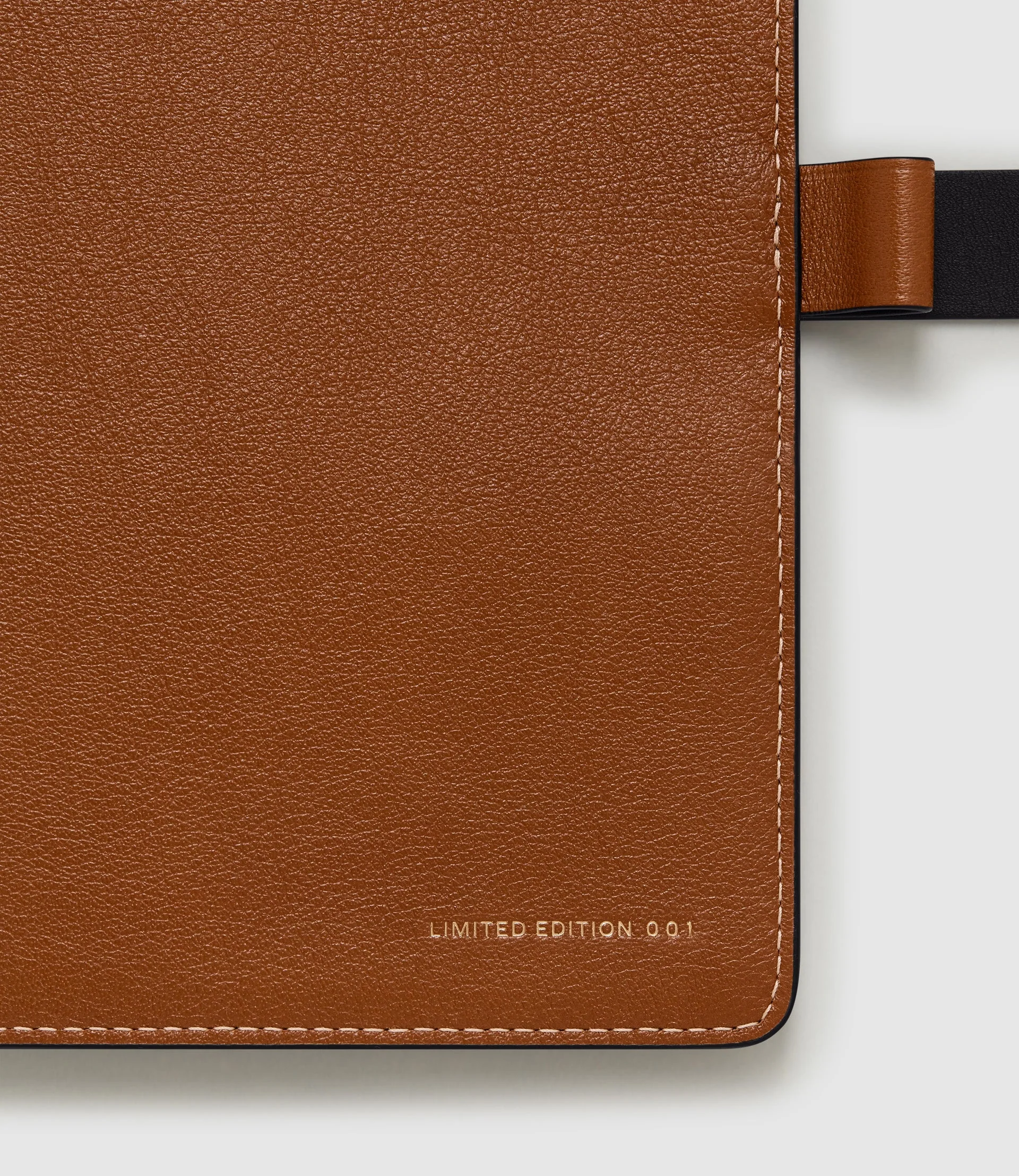 Metier - Limited Edition: A5 Notebook Cover Buffalo Black with Cognac - Image 3