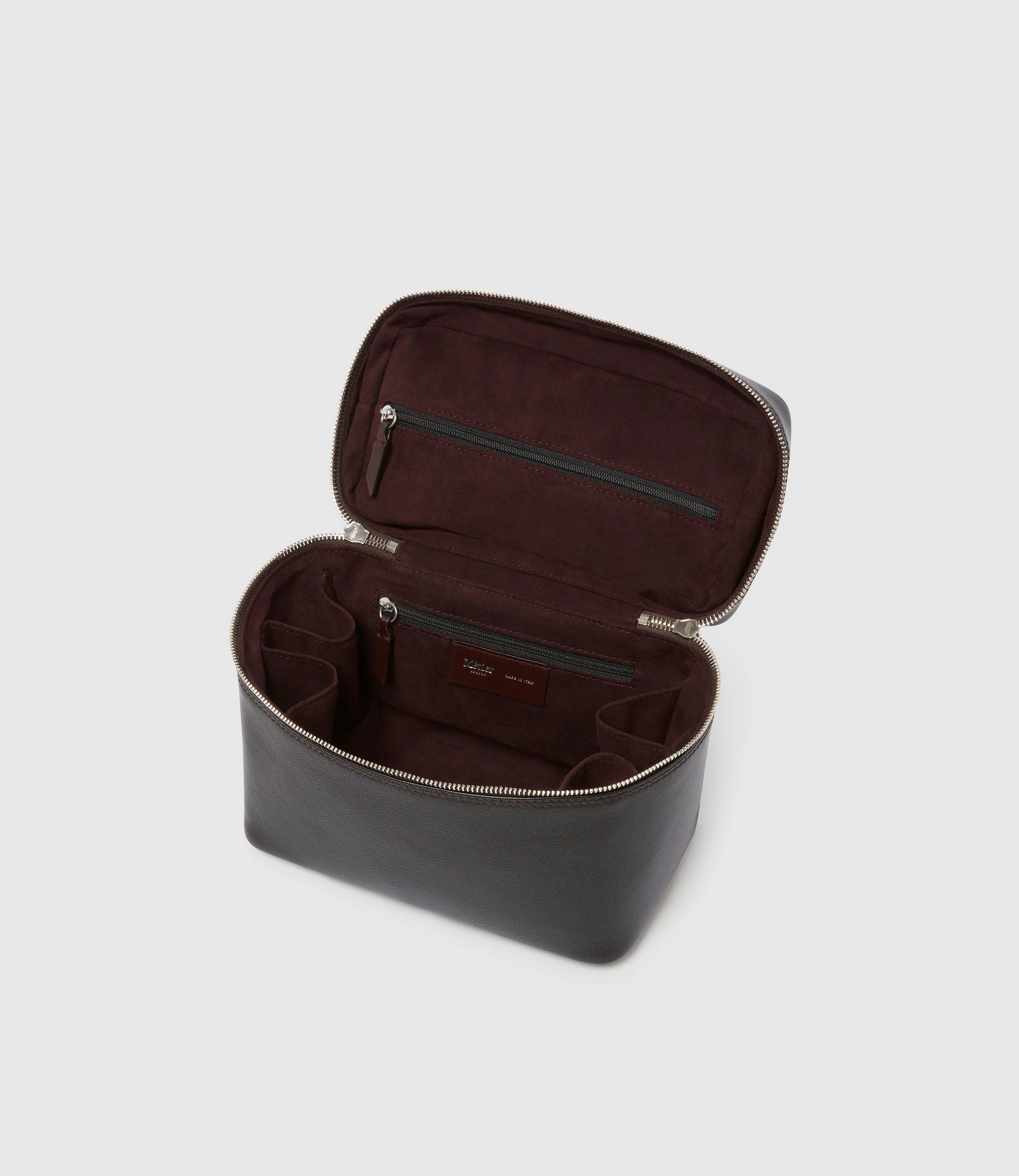 Metier - Long Haul Toiletry Bag Buffalo Cacao - Image 3