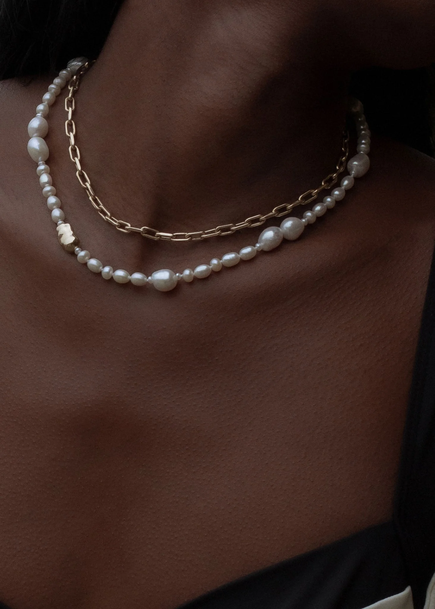 Kinn - Lucy Baroque Pearl Necklace - Image 5