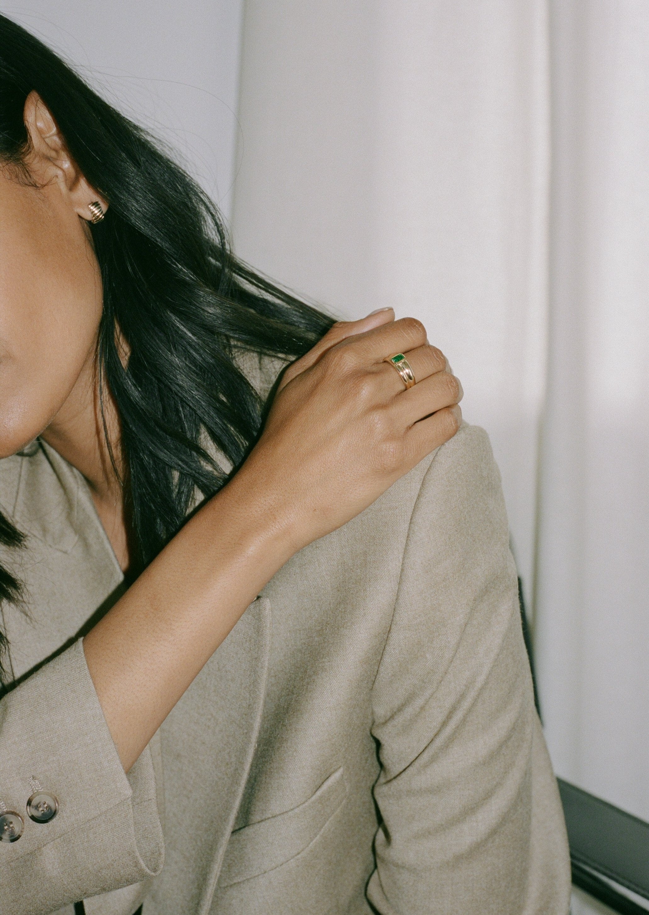 Kinn - Luna Layered Ring Emerald - Image 4