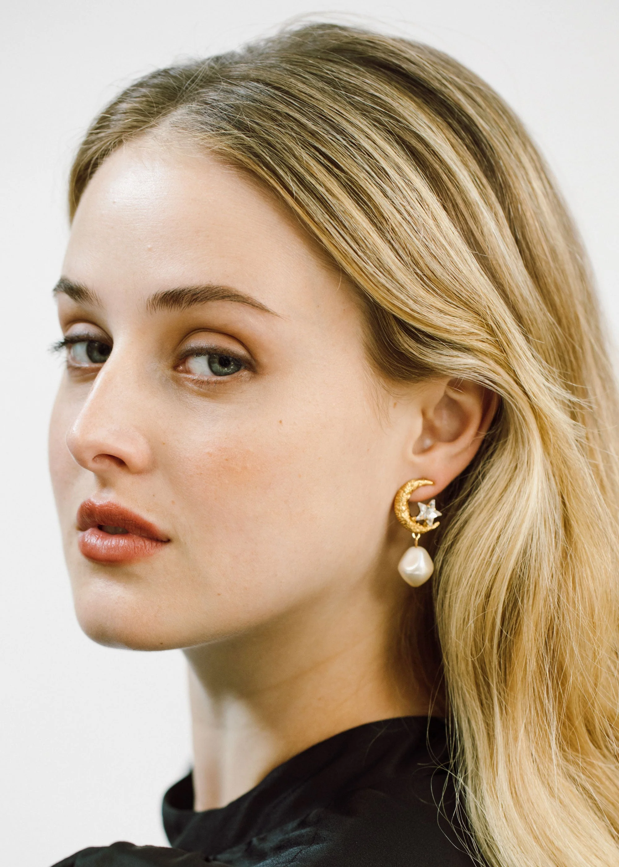 Jennifer Behr - Lune Earrings - Image 4