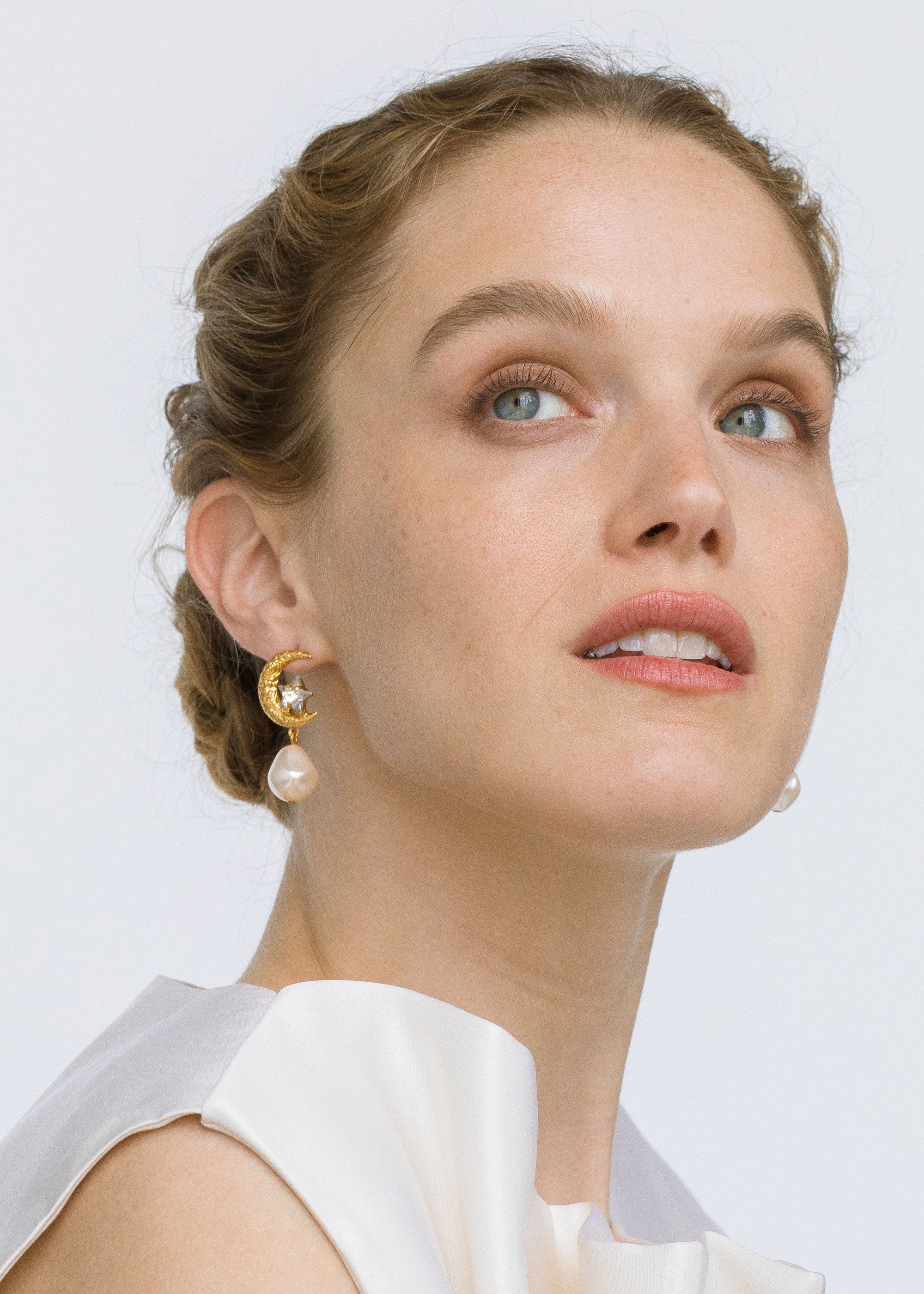 Jennifer Behr - Lune Earrings - Image 5