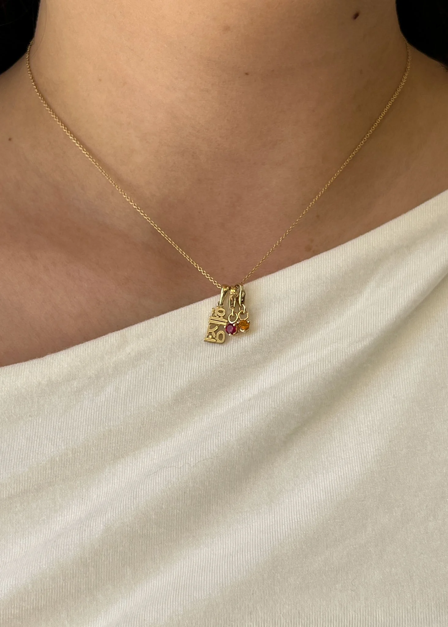 Kinn - Ma - eum Birthstone Charm Ruby - Image 2