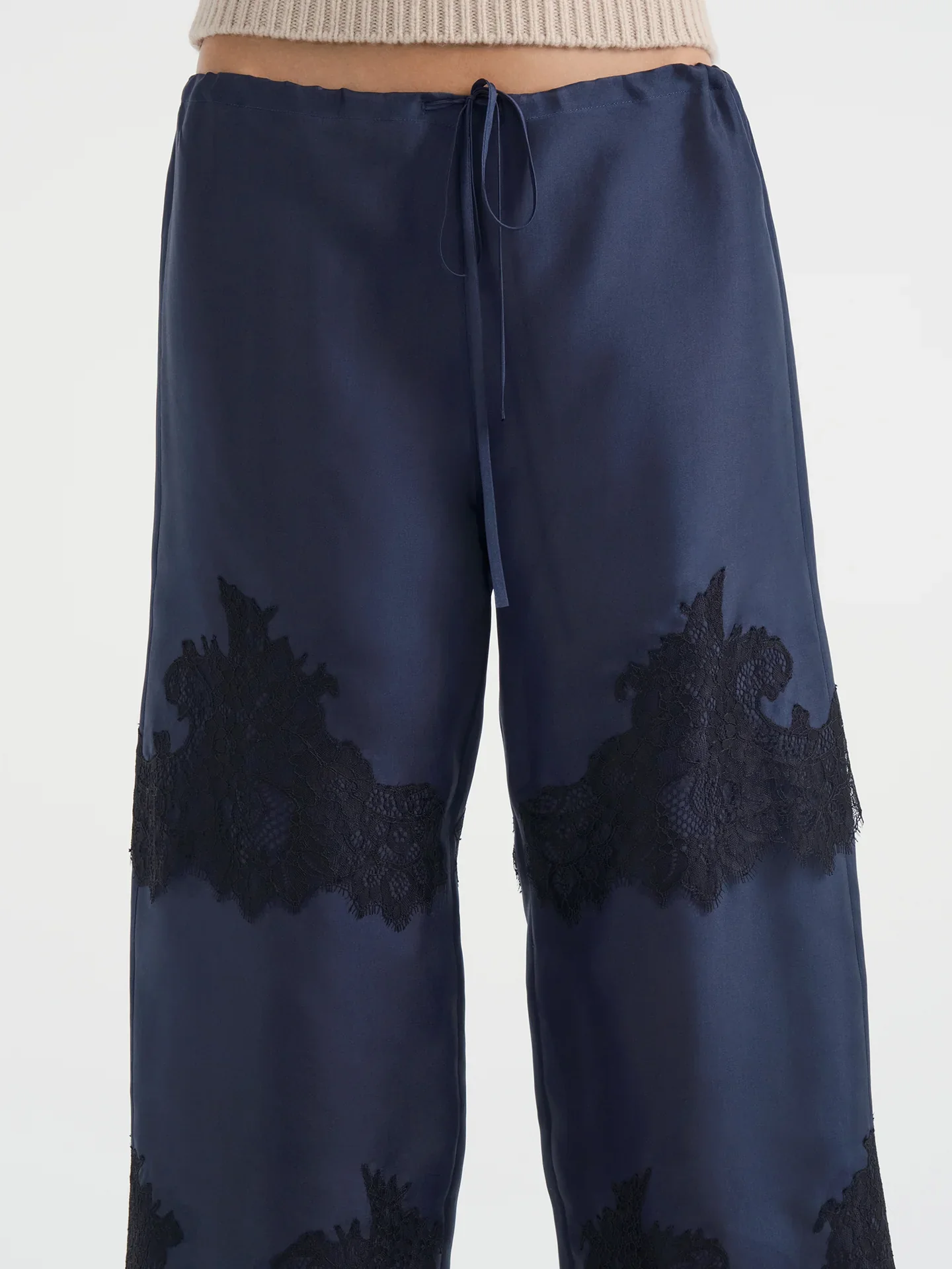 Aflalo - Maelis Pant in Silk - Image 3
