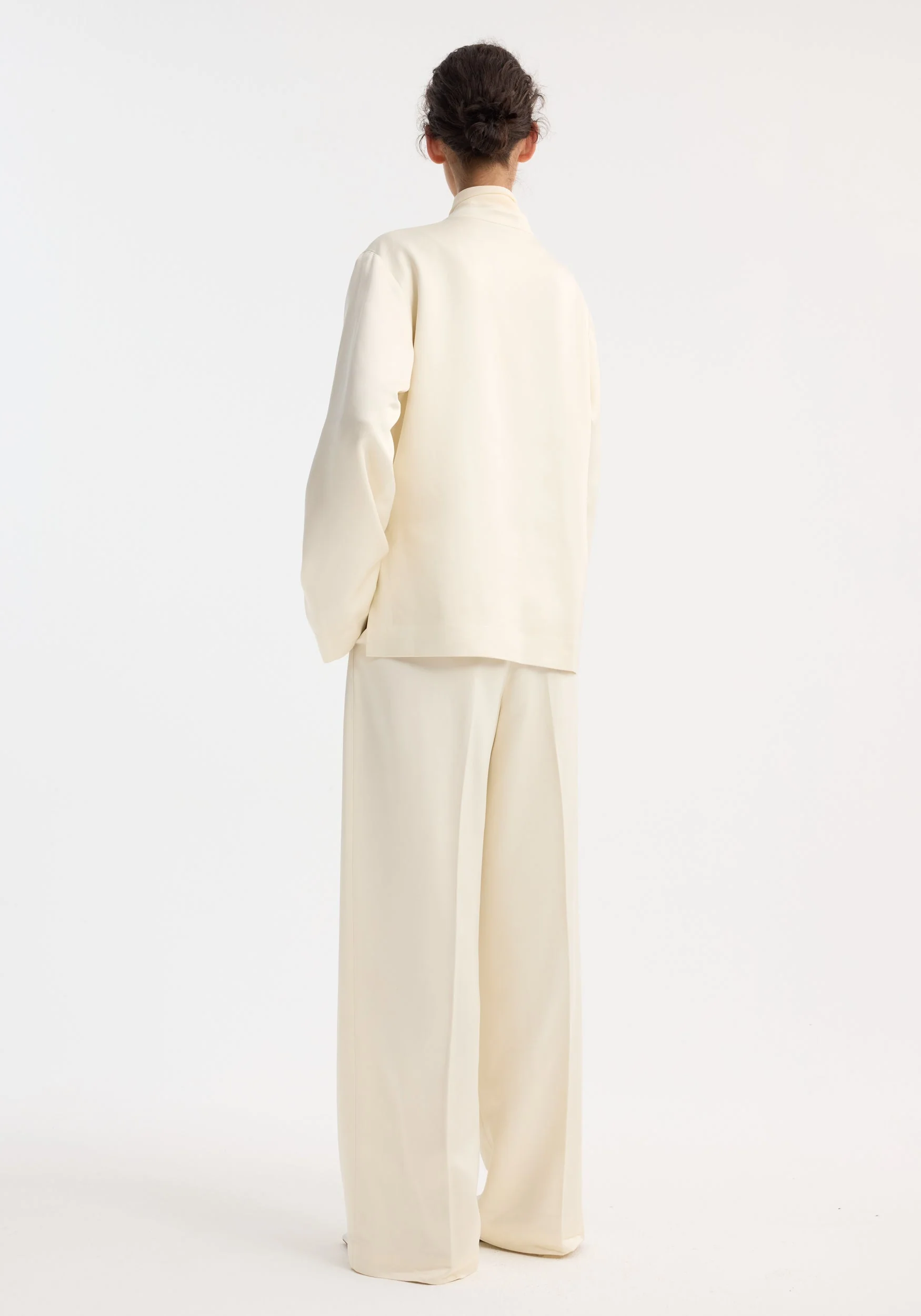 ROHE - Mandarin pearl button satin jacket | cream - Image 6