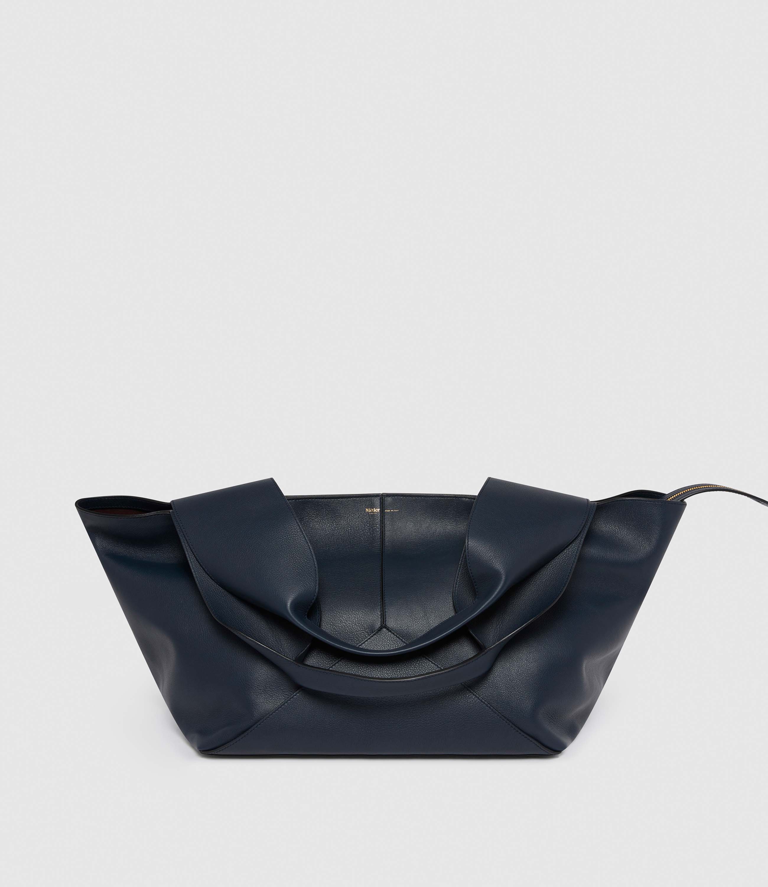 Metier - Market Weekend Smooth Calfskin Navy