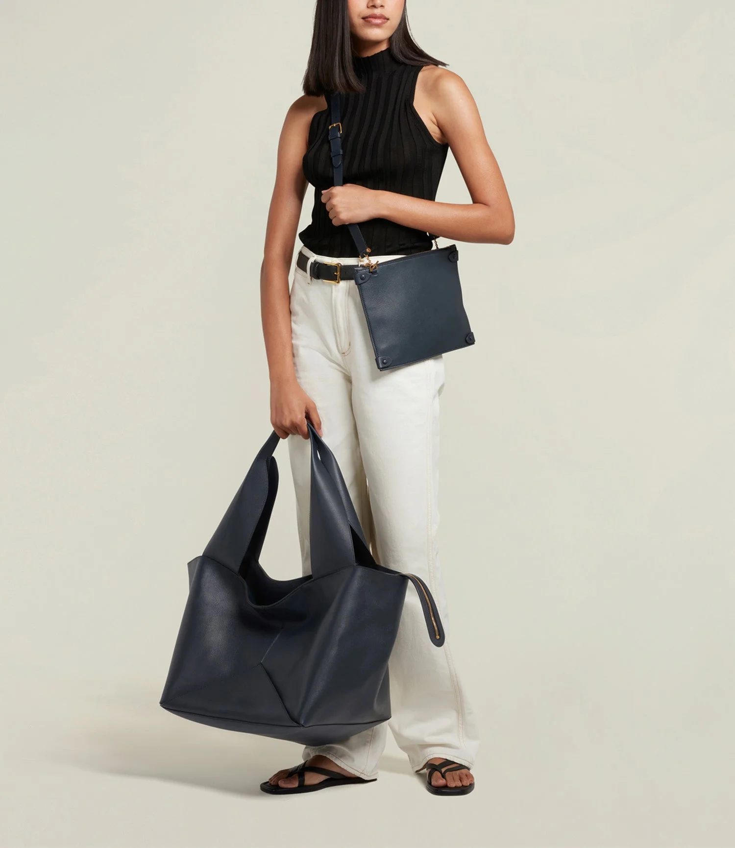Metier - Market Weekend Smooth Calfskin Navy - Image 5