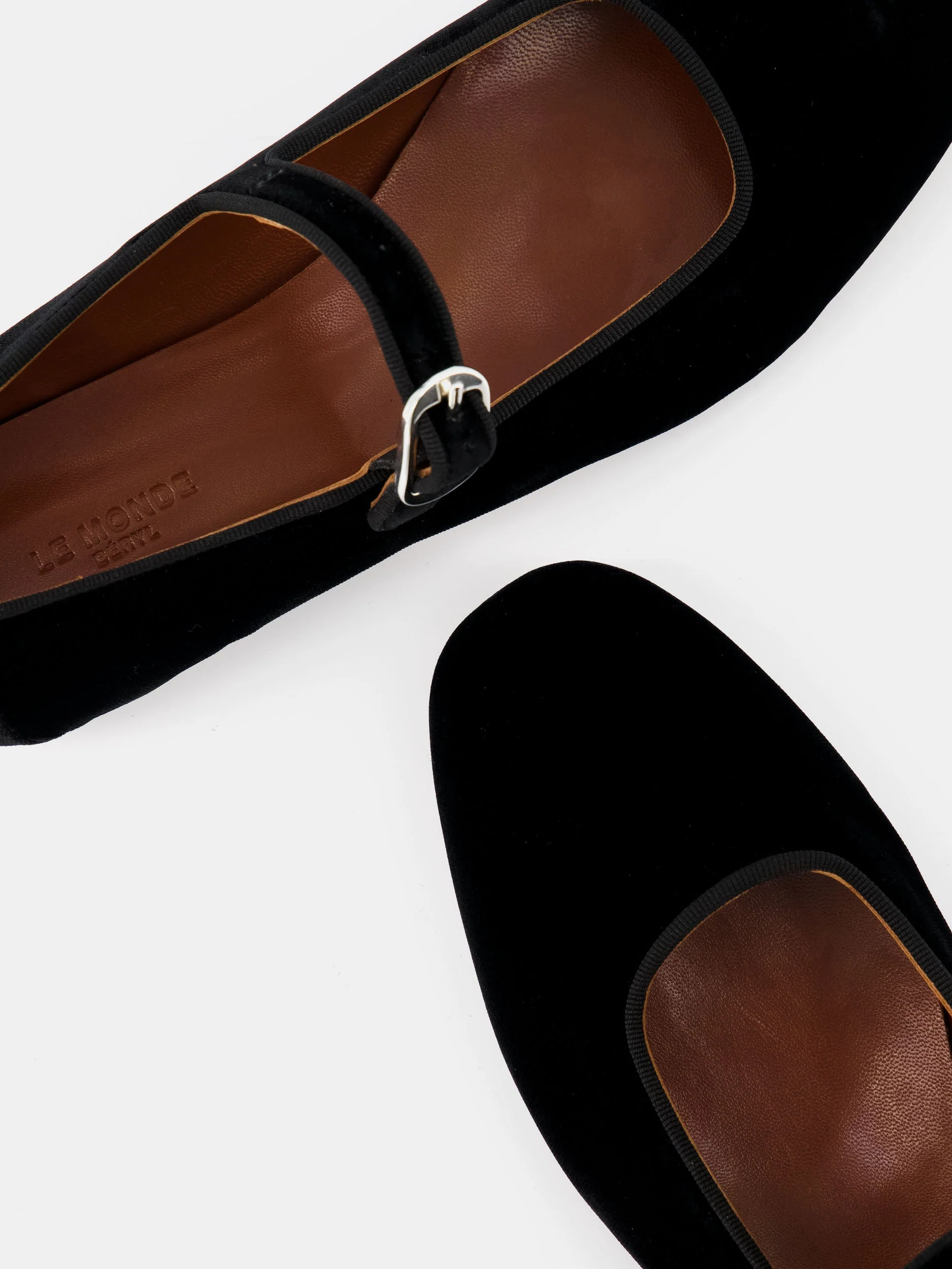 Le Monde Beryl - Mary Jane / Black Velvet - Image 3