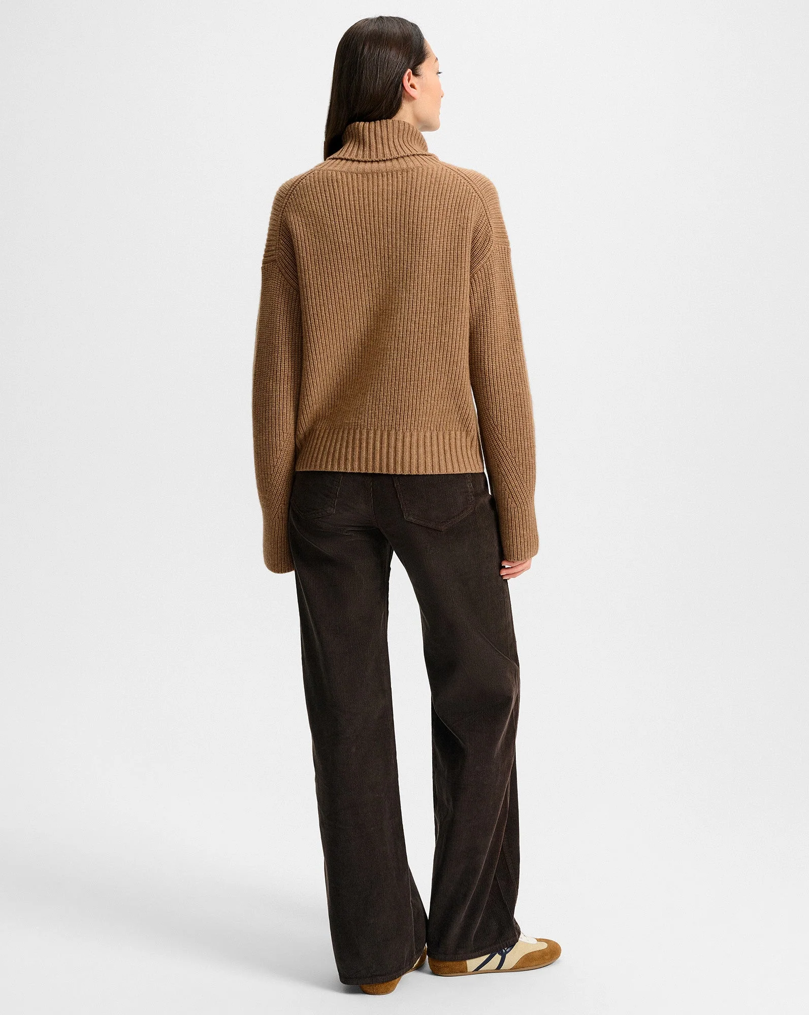 Veronica Beard - Matilda Cashmere Turtleneck Sweater - Image 4