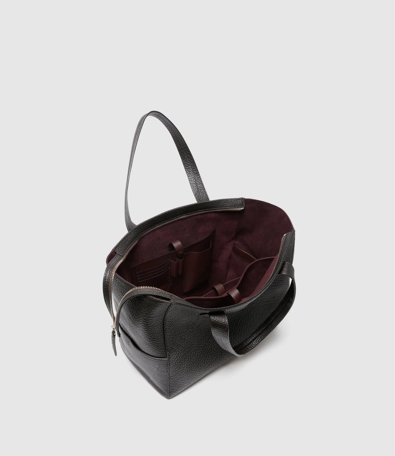 Metier - Passerby East - West Full Grain Cacao - Image 3