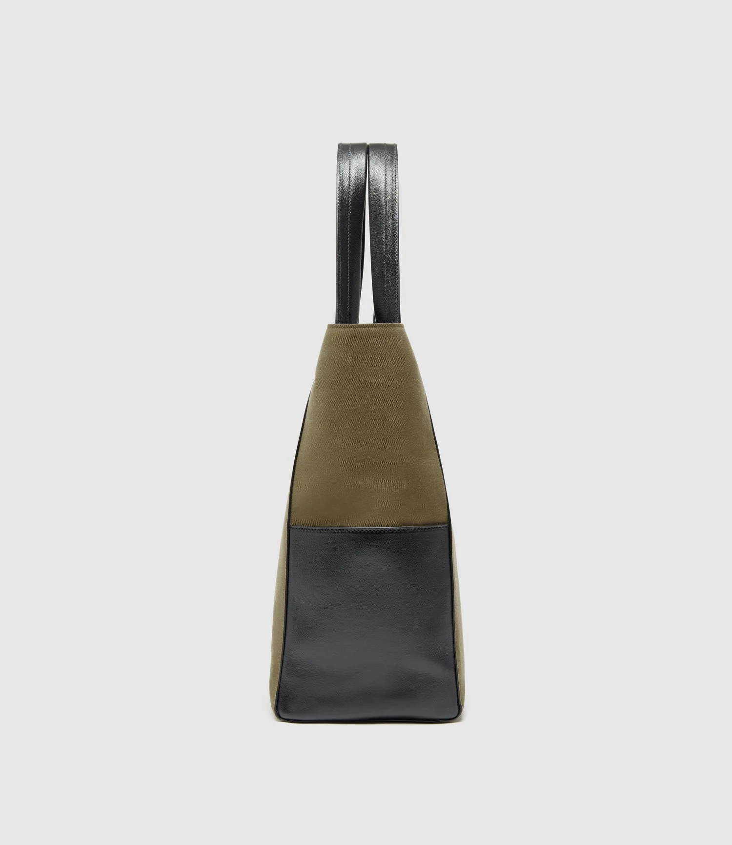 Metier - Passerby North - South Military Twill with Elvis Black - Image 4