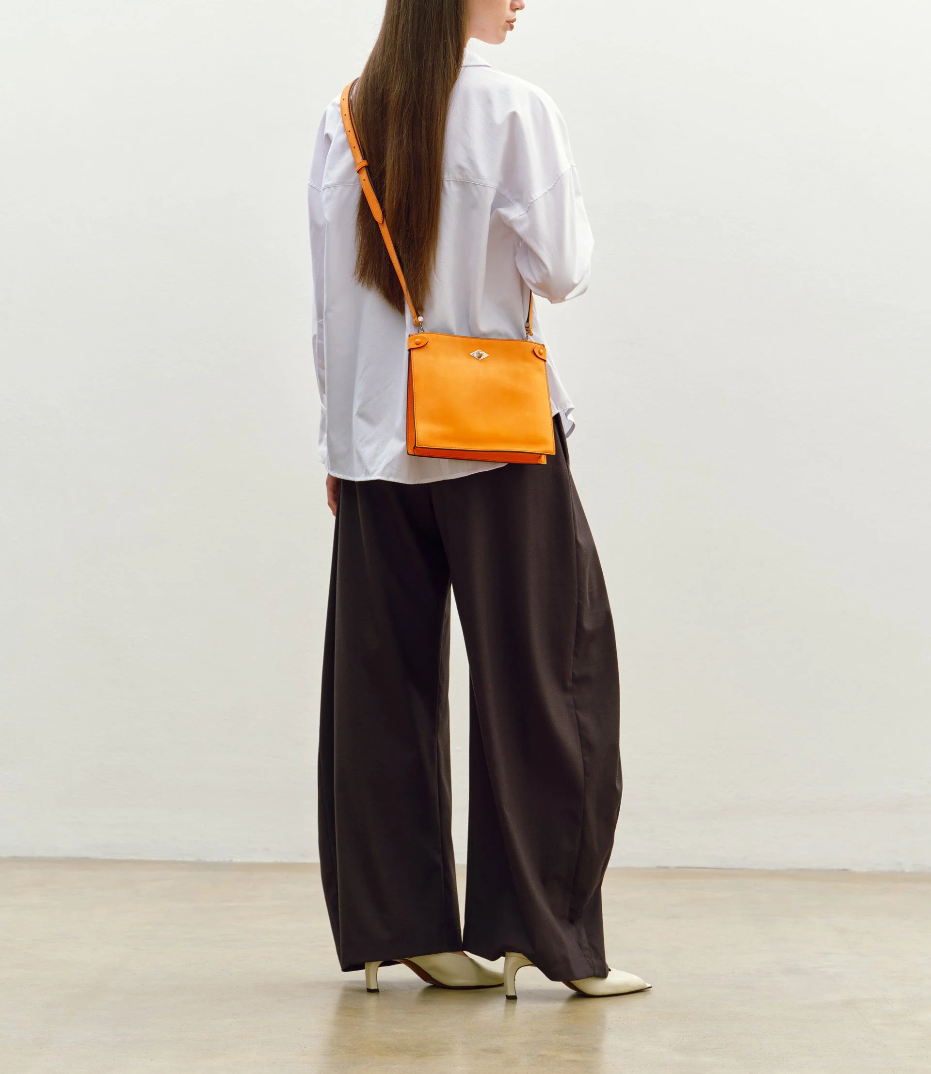Metier - Stowaway Crossbody Nubuck Tangerine - Image 4