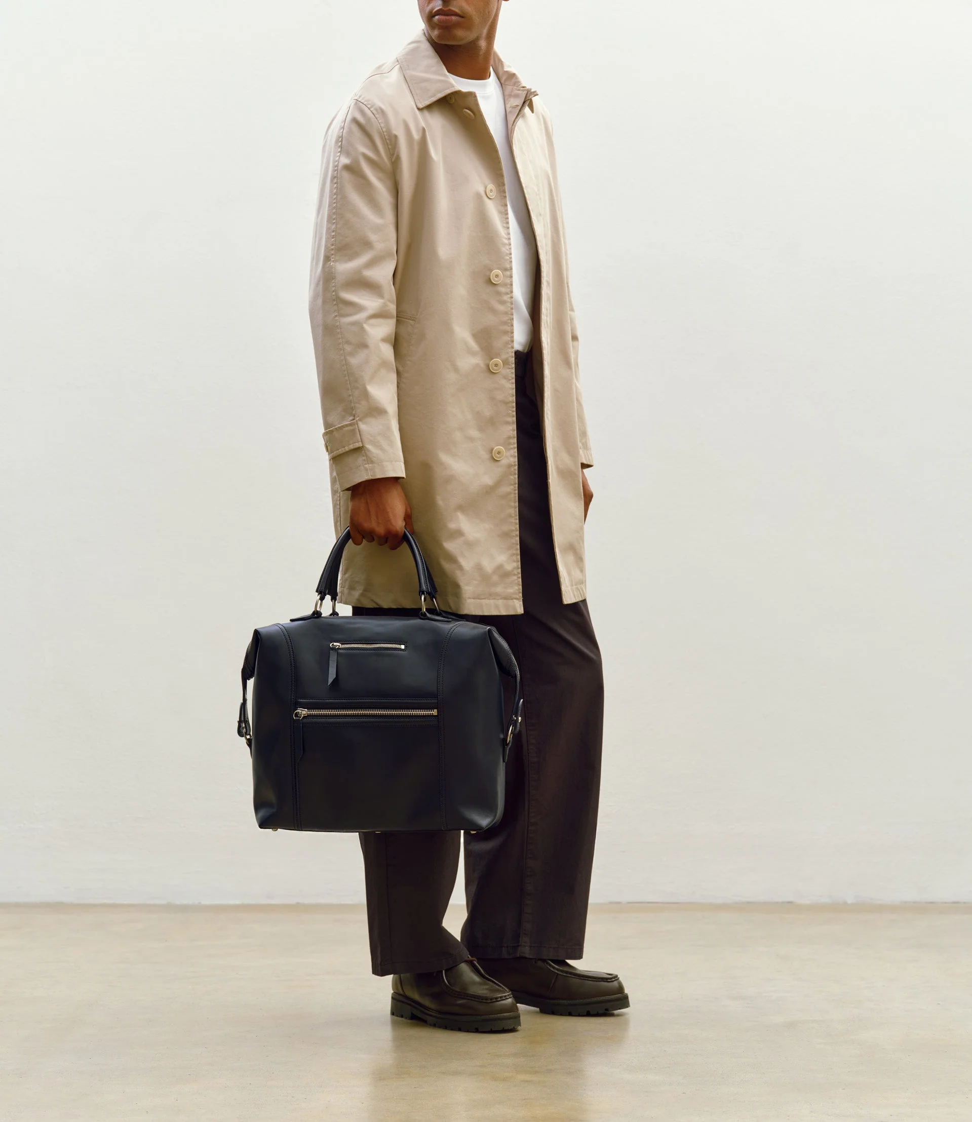 Metier - Vagabond All Day Atelier Calfskin Black - Image 2