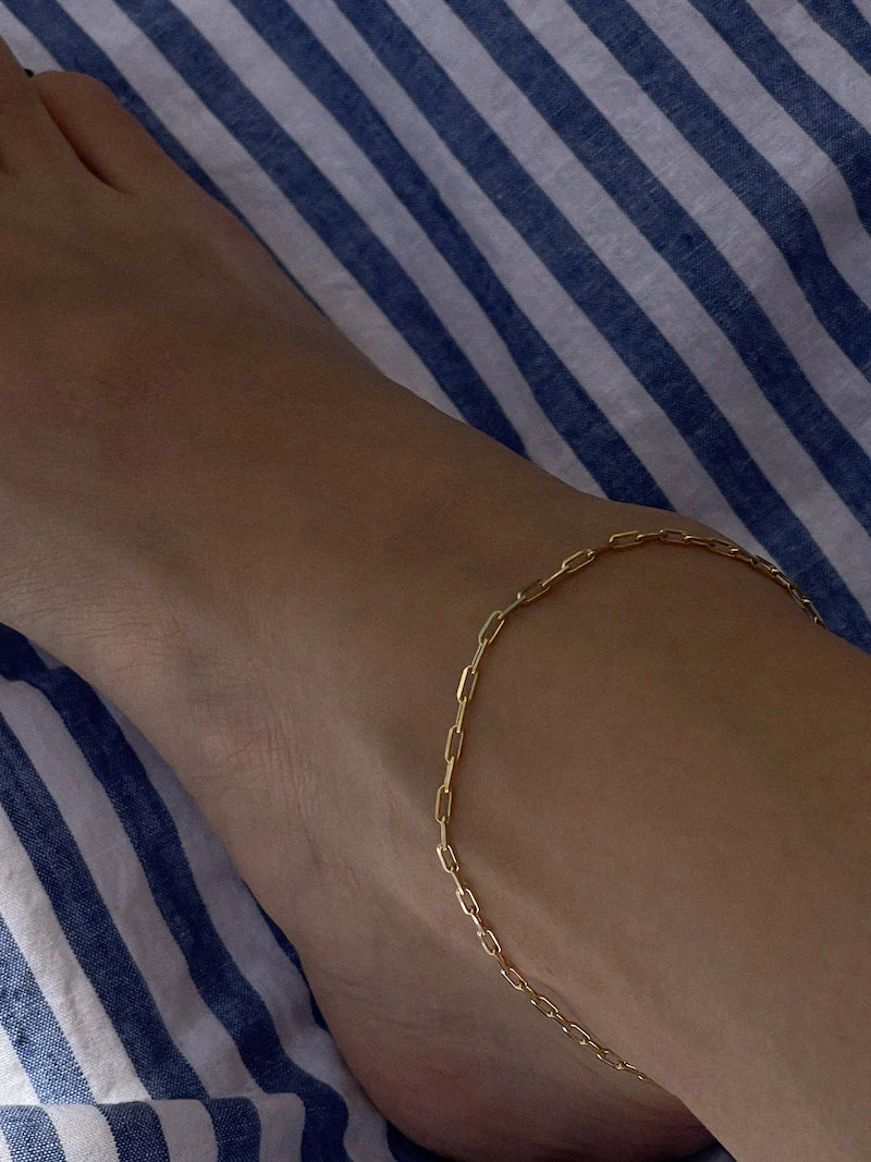 Kinn - Micro Link Chain Anklet - Image 2