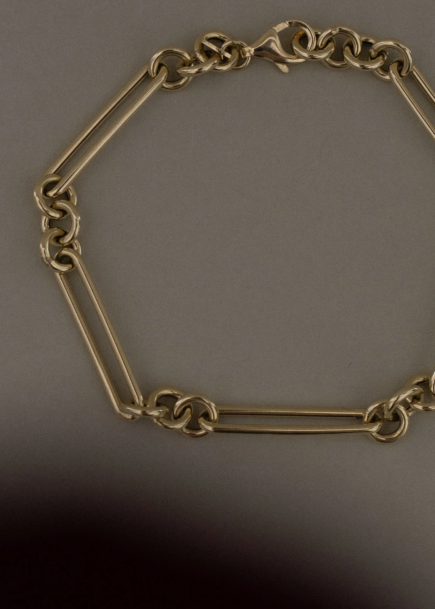 Kinn - Mixed Link Chain Bracelet - Image 7