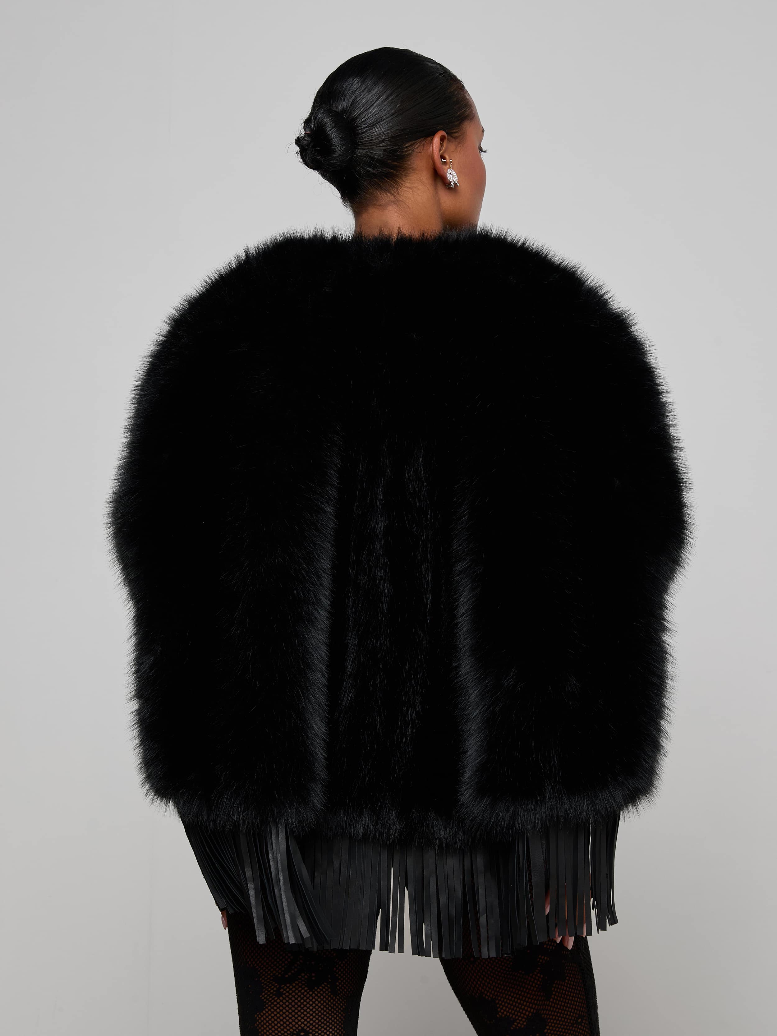 L'AGENCE - Nathalia Faux Fur Cape - Image 5