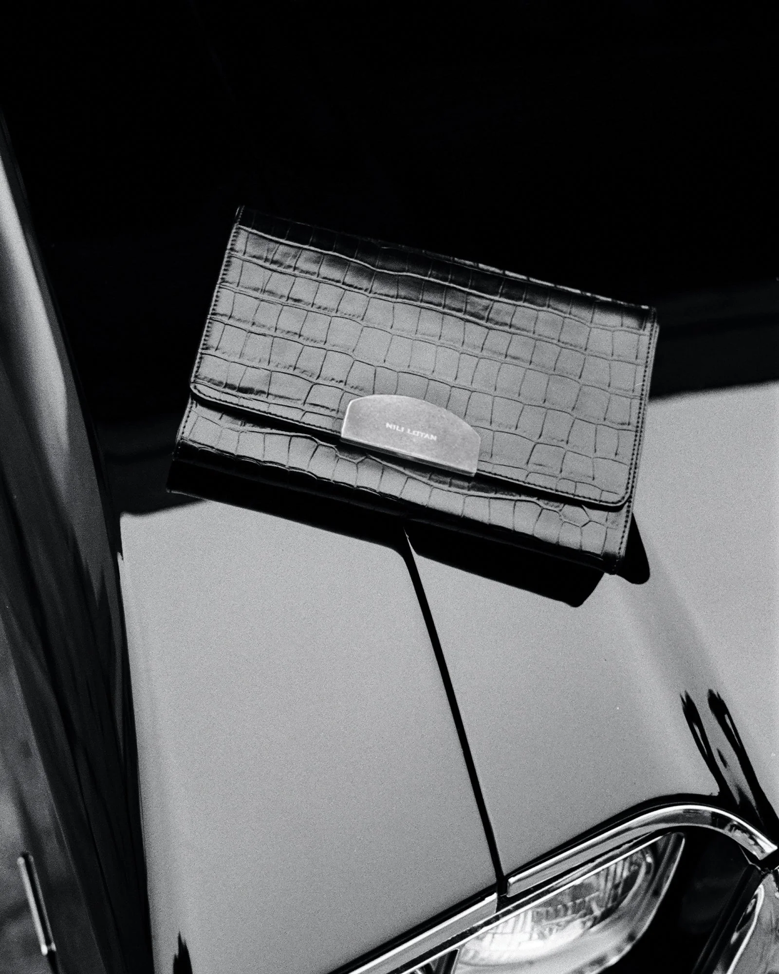 Nili Lotan - LE AGNES CLUTCH - Image 9