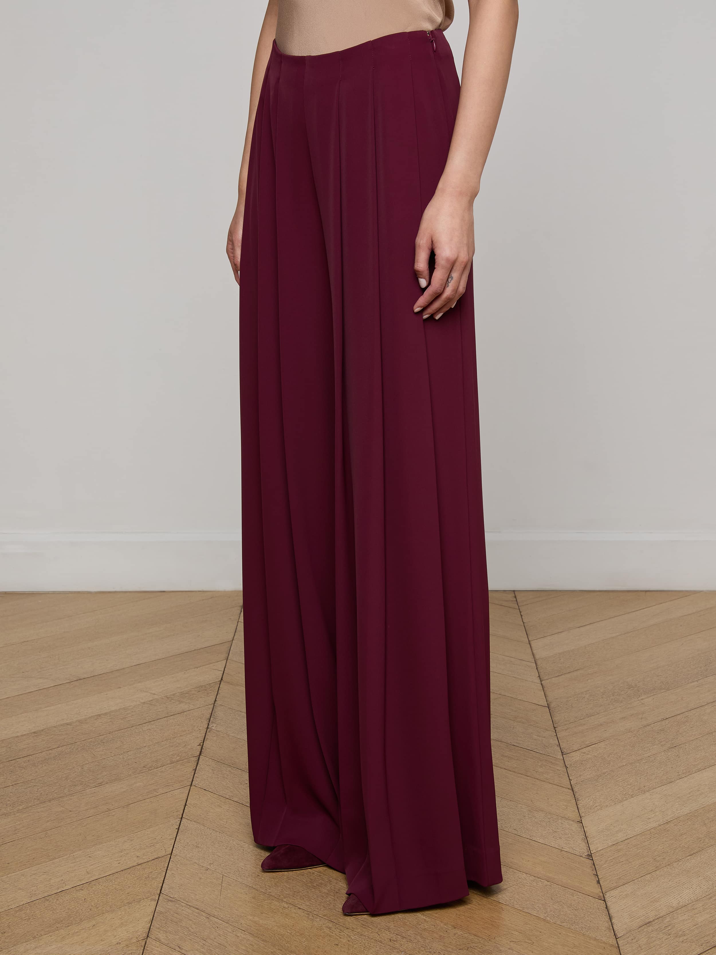 L'AGENCE - Nova Pleated Wide - Leg Pant - Image 3