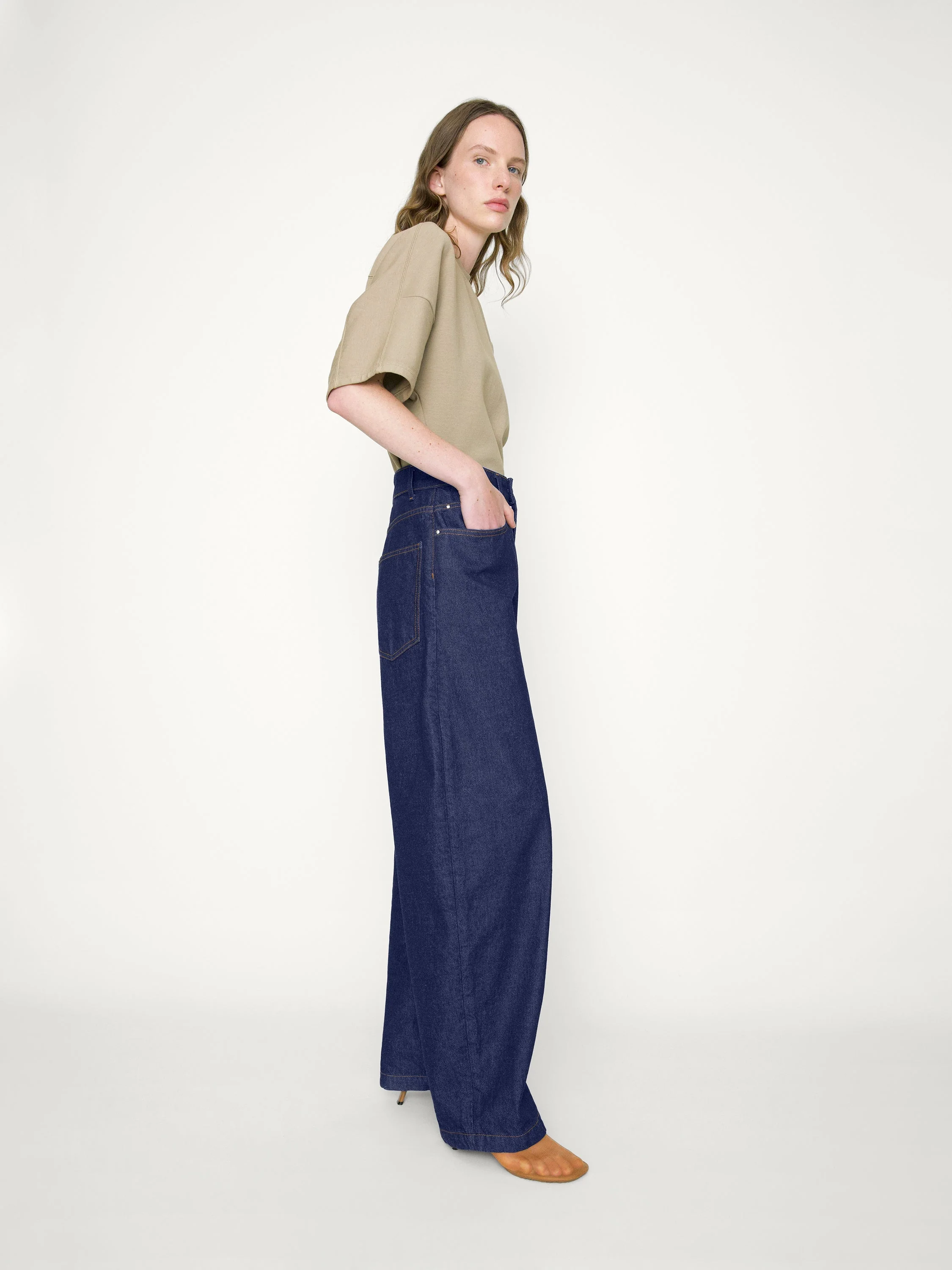 OSSOU - Bends Jean in Sable Wash - Image 2