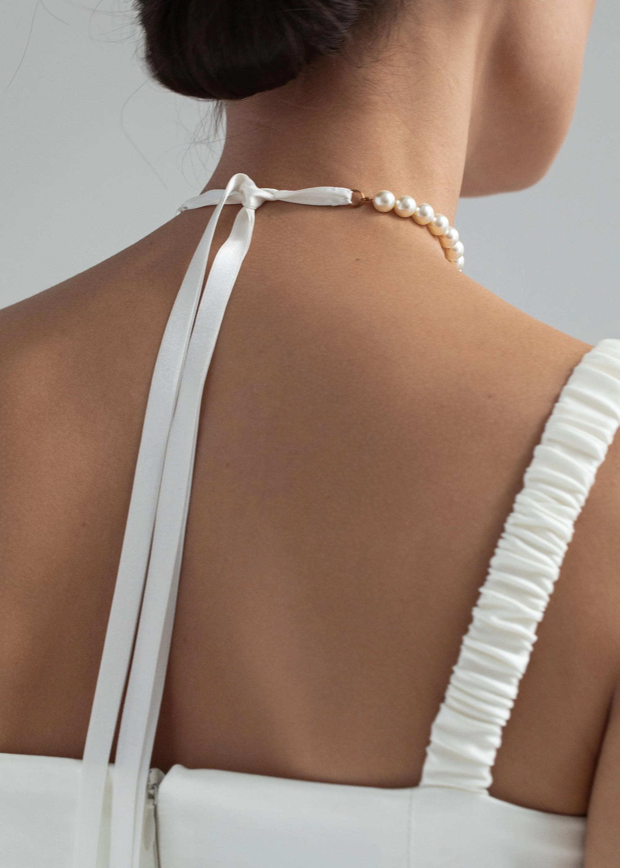 Jennifer Behr - Pearl Ribbon Tie - Image 5
