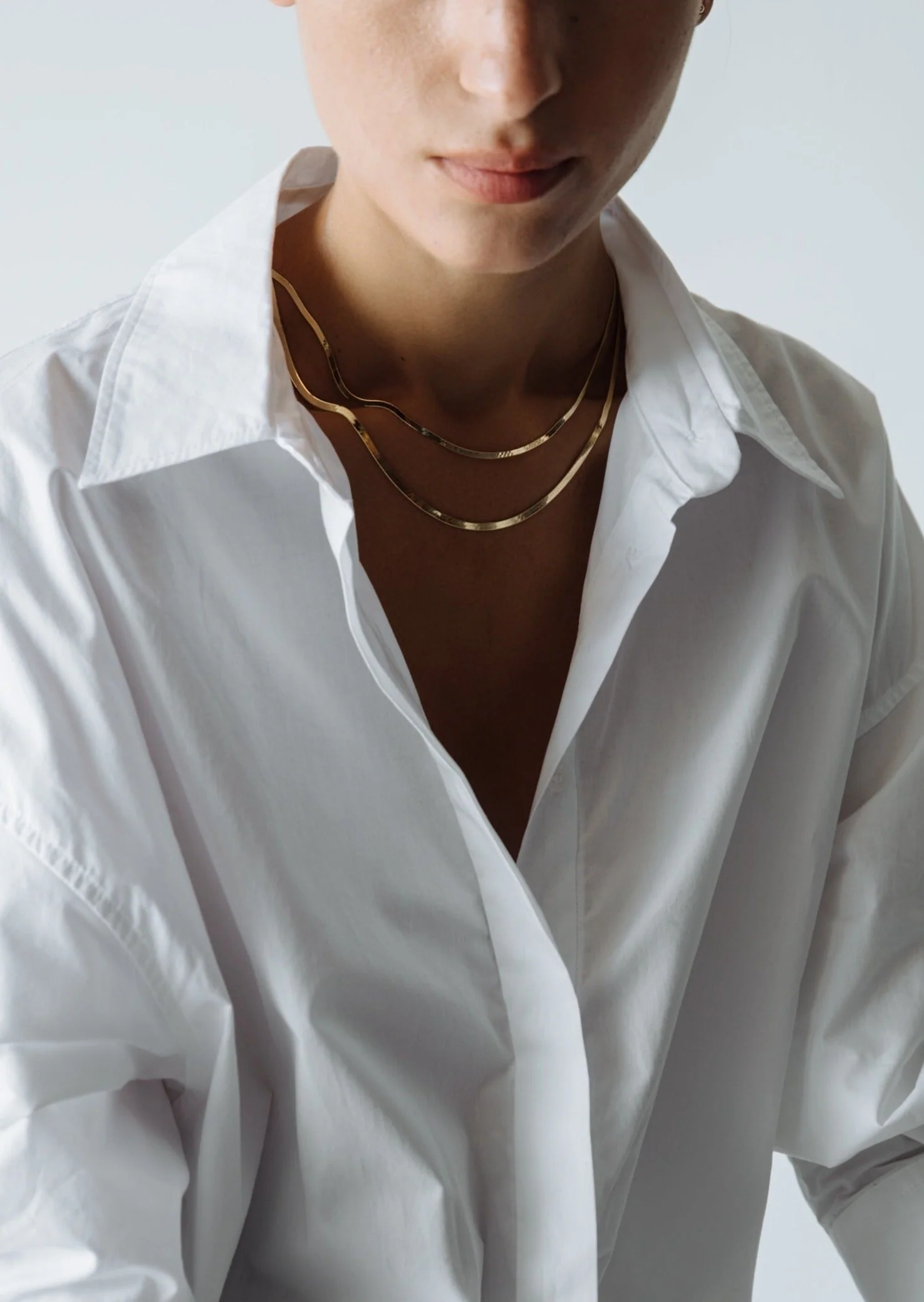 Kinn - Petite Carter Herringbone Chain Necklace - Image 5