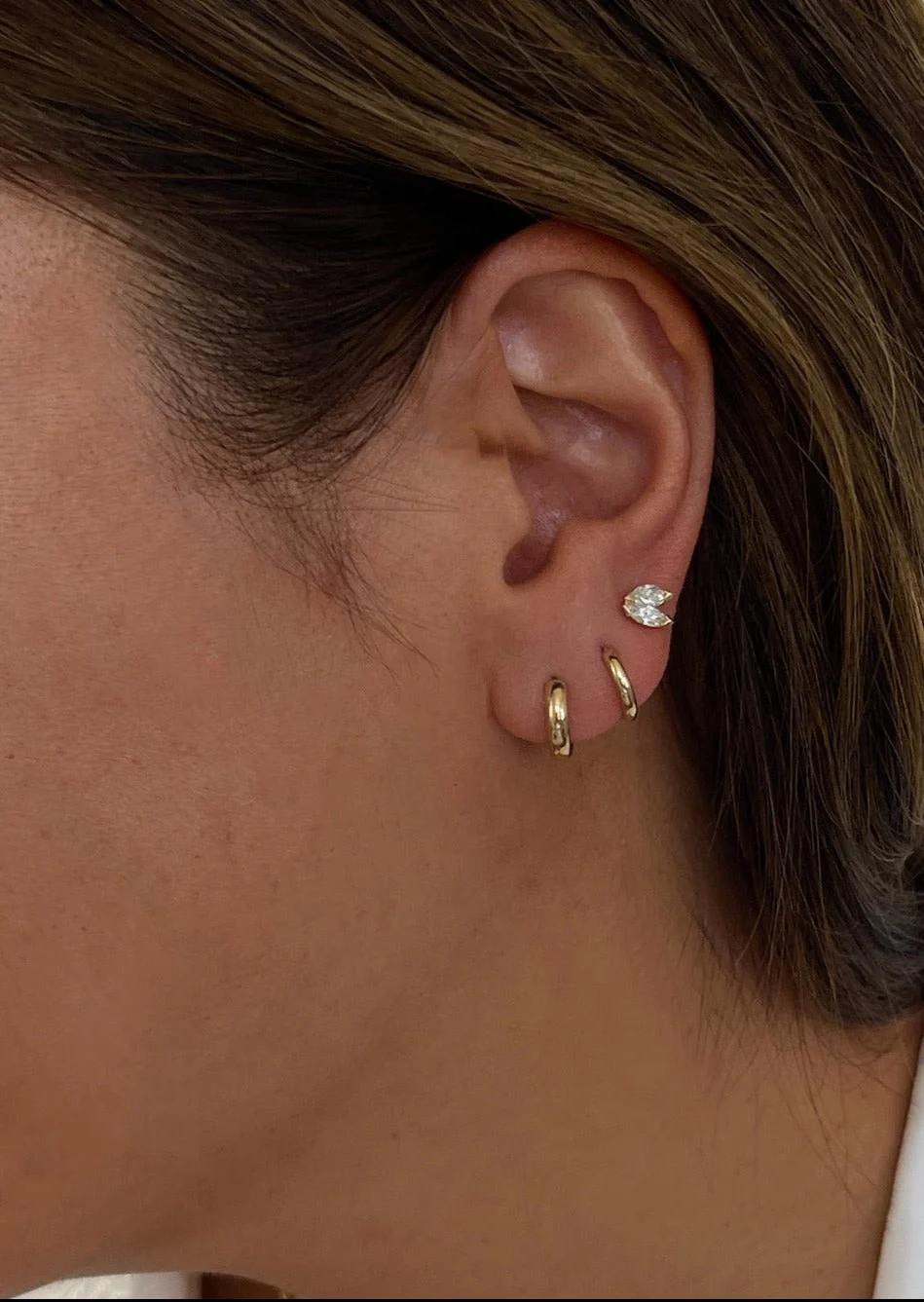 Kinn - Petite & Classic Huggie Earring Stack - Image 7