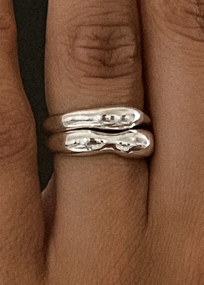 Kinn - Petite Hera Sculptural Ring Stack Silver - Image 4