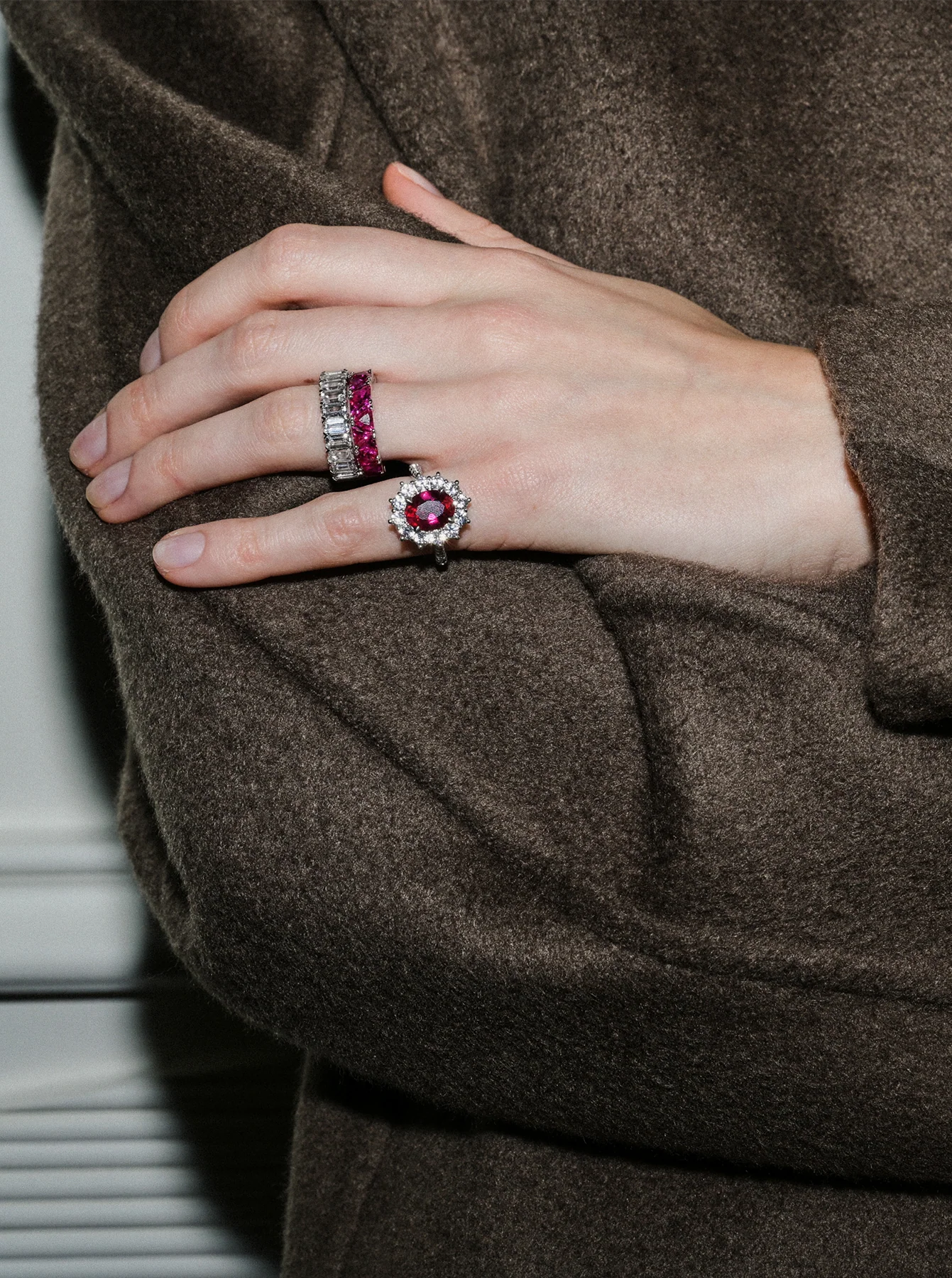 Dorsey - PETITE SPENCER, LAB RED SAPPHIRE RING, GOLD - Image 3