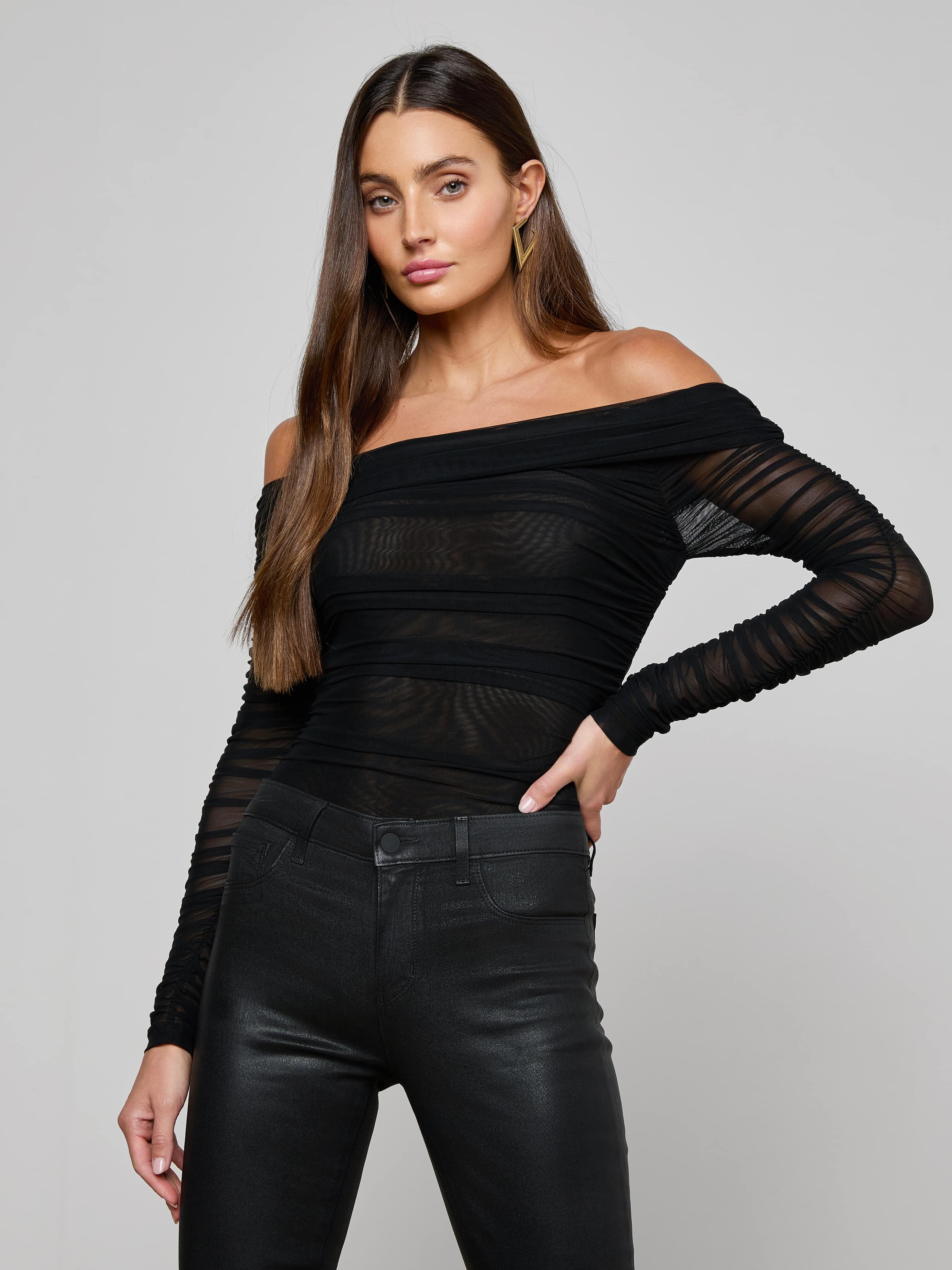 L'AGENCE - Poppie Off - The - Shoulder Bodysuit