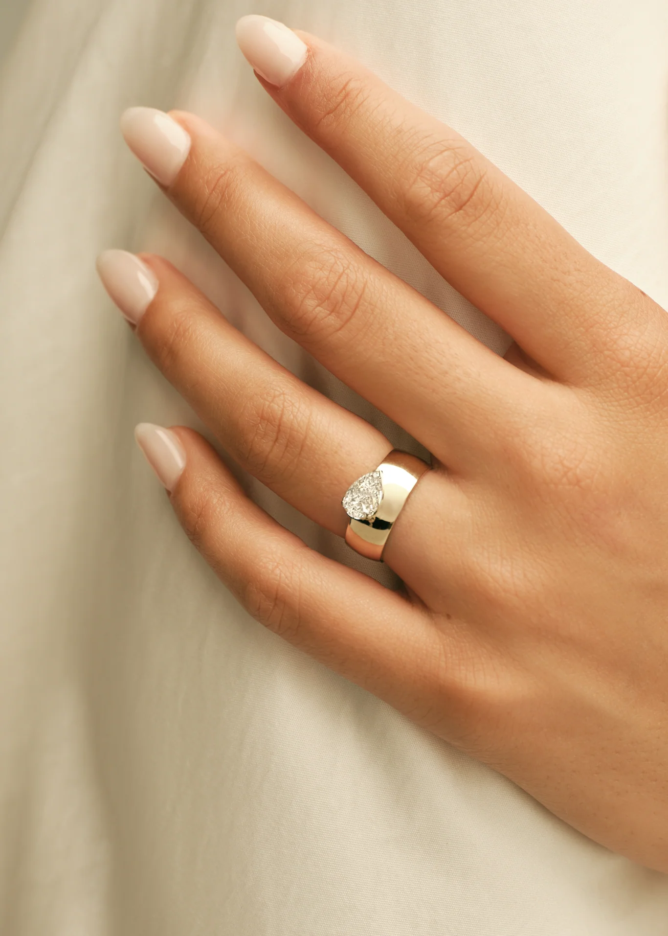 Kinn - Porter Cigar Band Ring Pear Diamond - Image 3