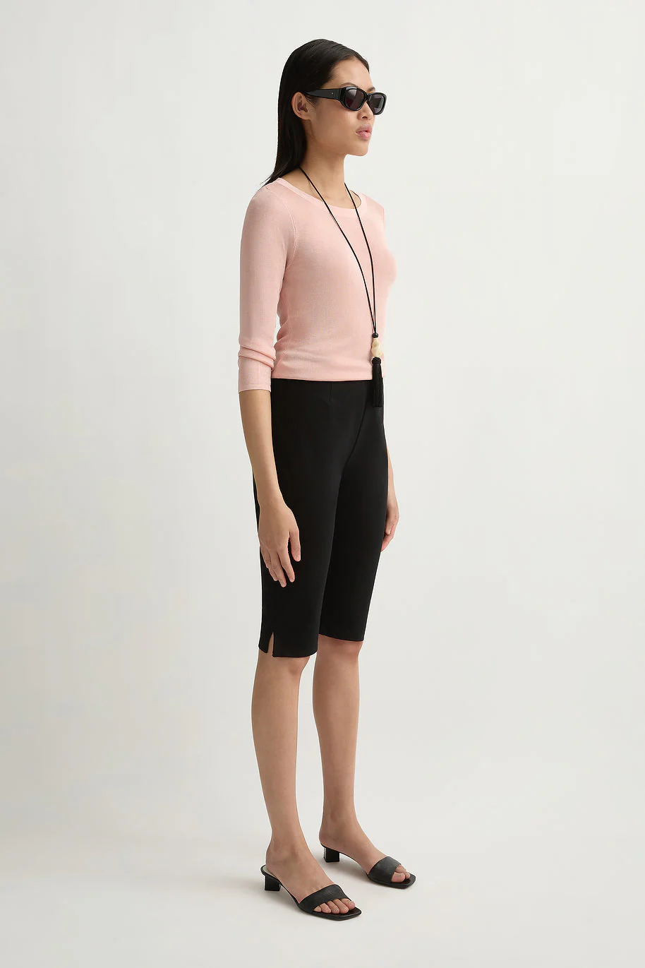 Posse - ANGELINA CAPRI - BLACK - Image 2