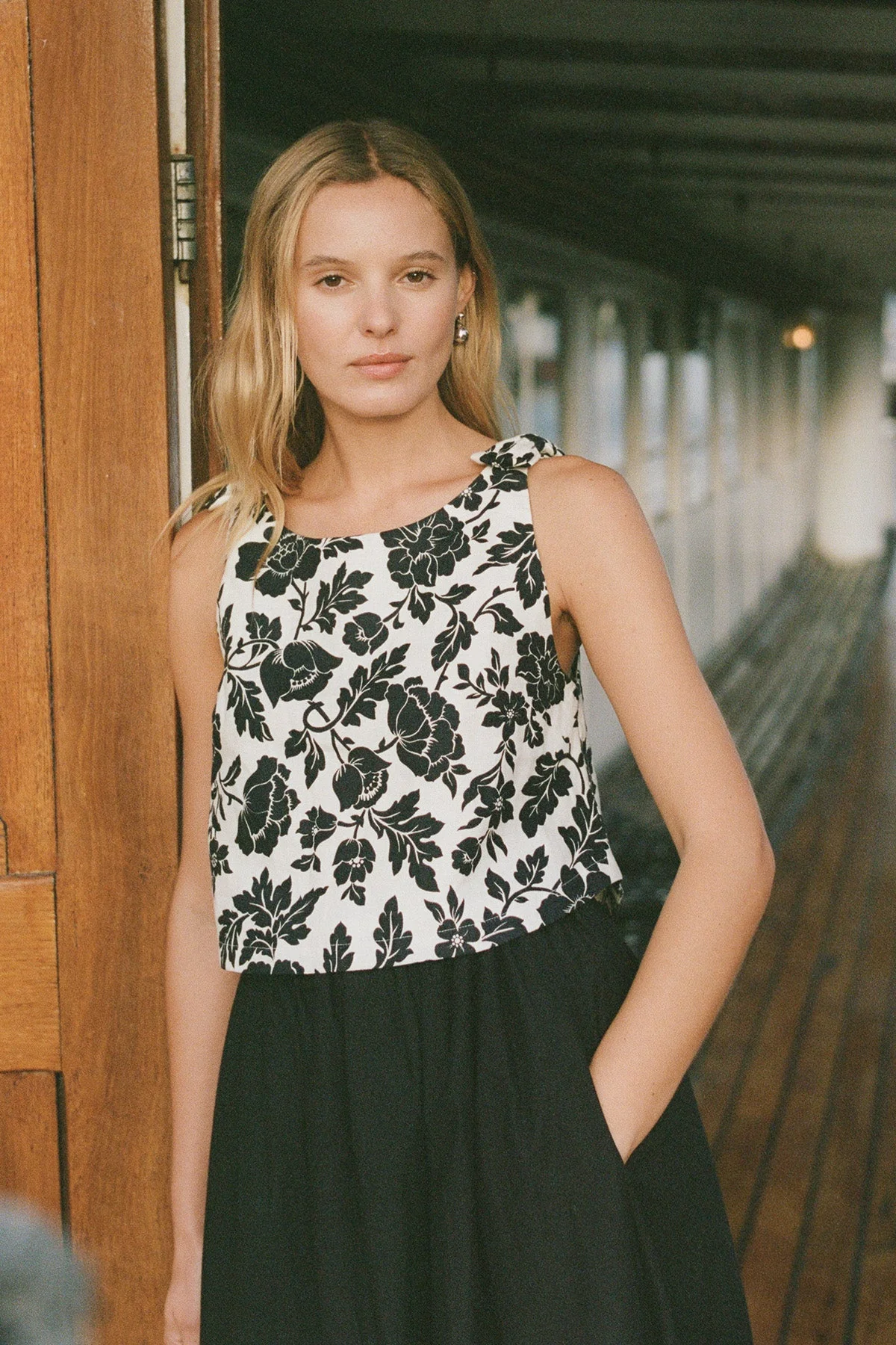 Posse - ROMEO TOP - NOIR BLOOM - Image 10
