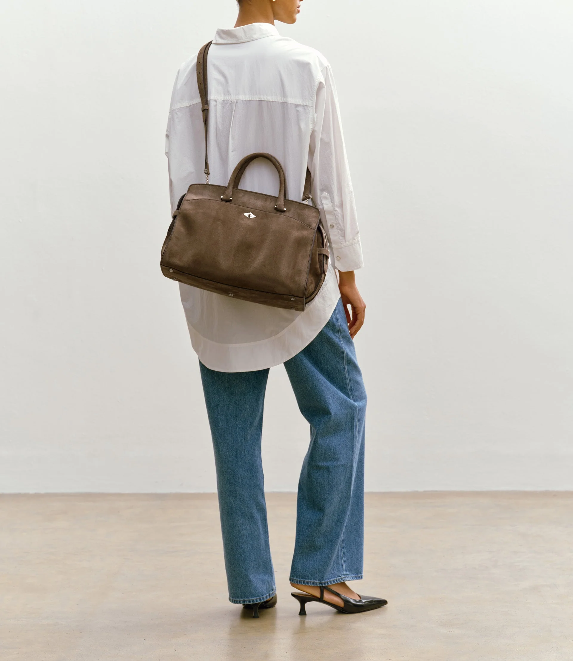Metier - Private Eye Buttery Suede Clay - Image 2