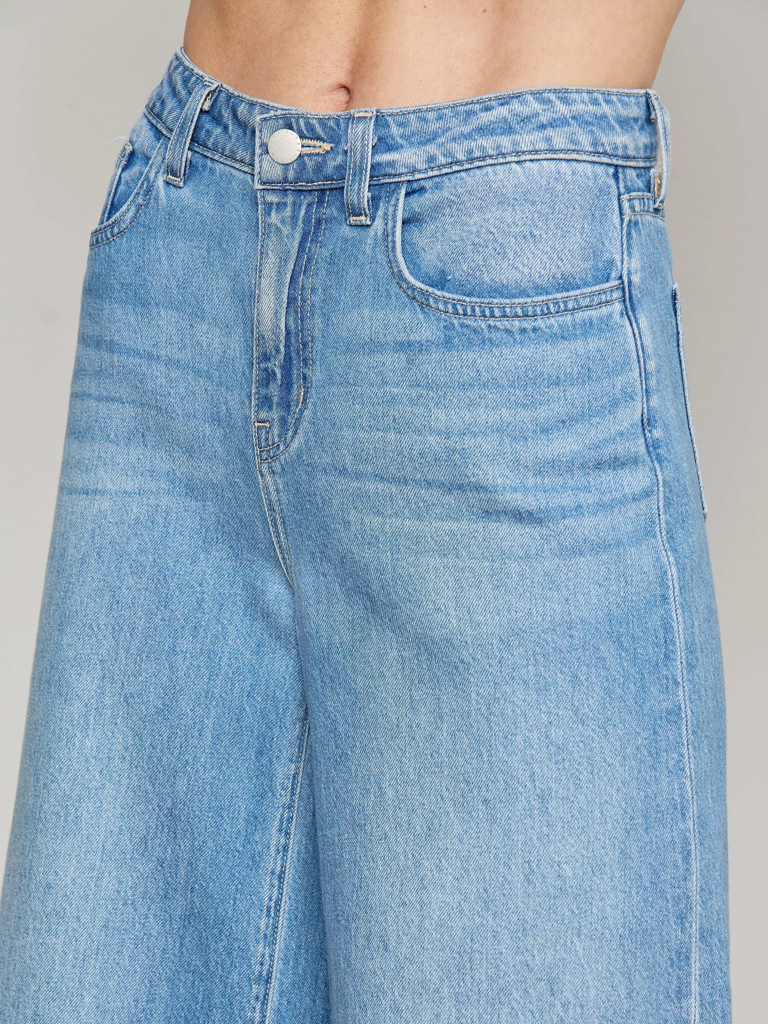L'AGENCE - Quincy Wide - Leg Jean - Image 3