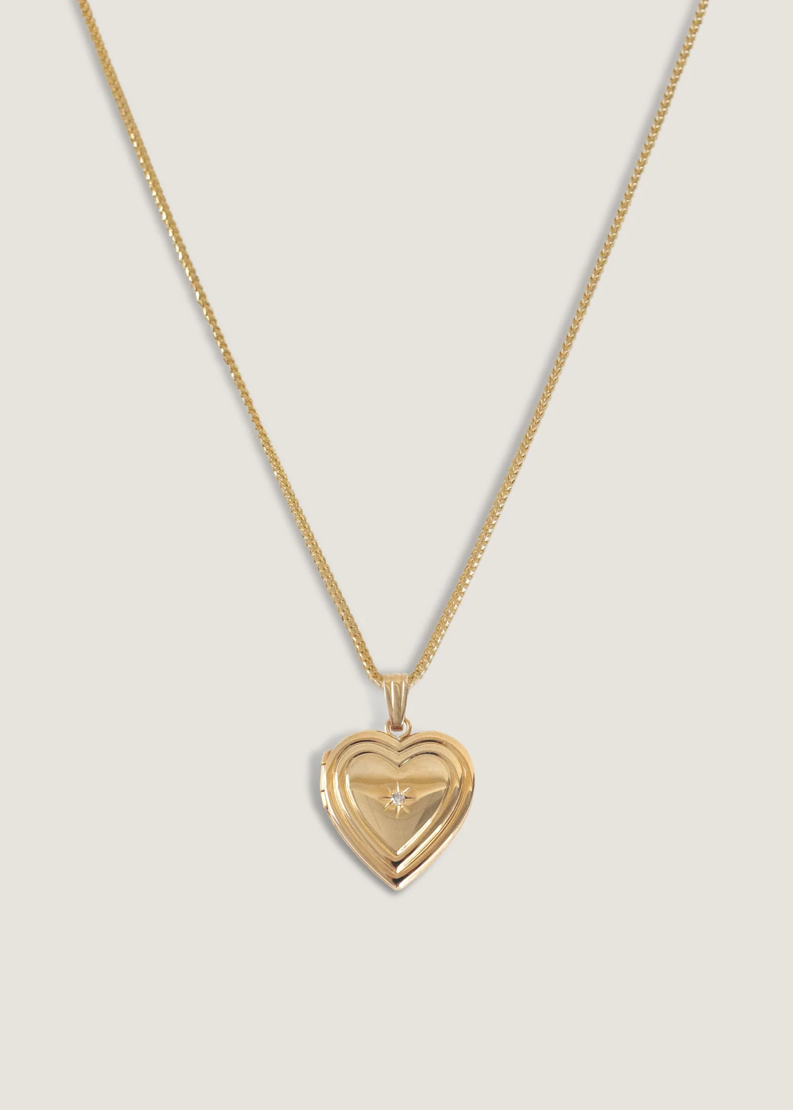 Kinn - Ribbed Maison Heart Locket Necklace Diamond - Image 3