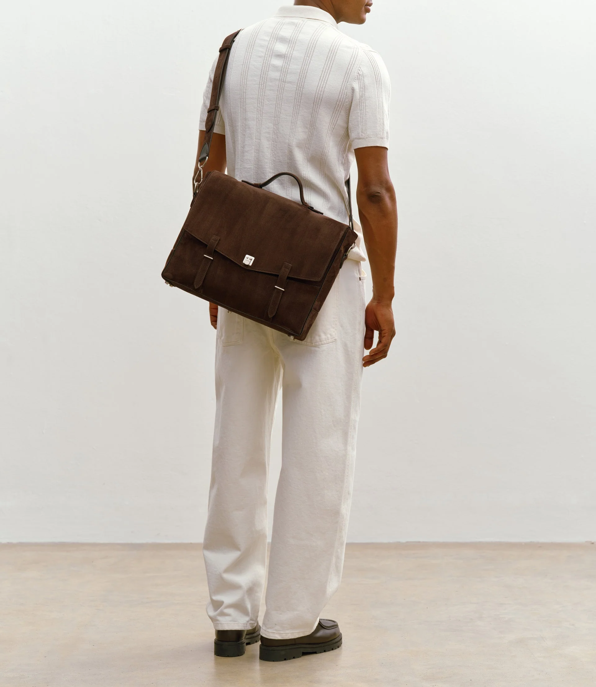 Metier - Rider Briefcase Suede Chocolate - Image 6