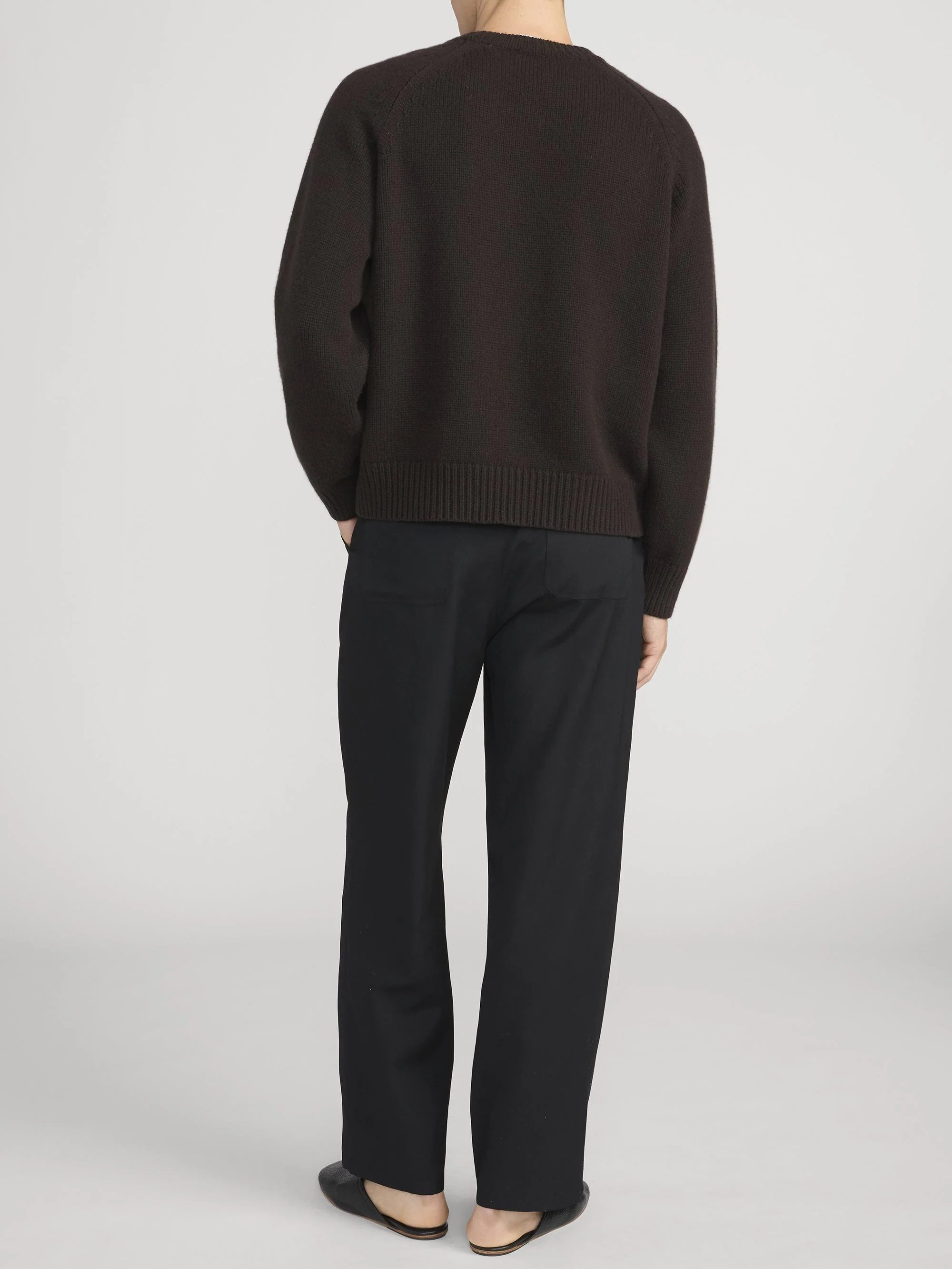 FRAME - Ritz Unisex Cashmere Sweater - Image 6