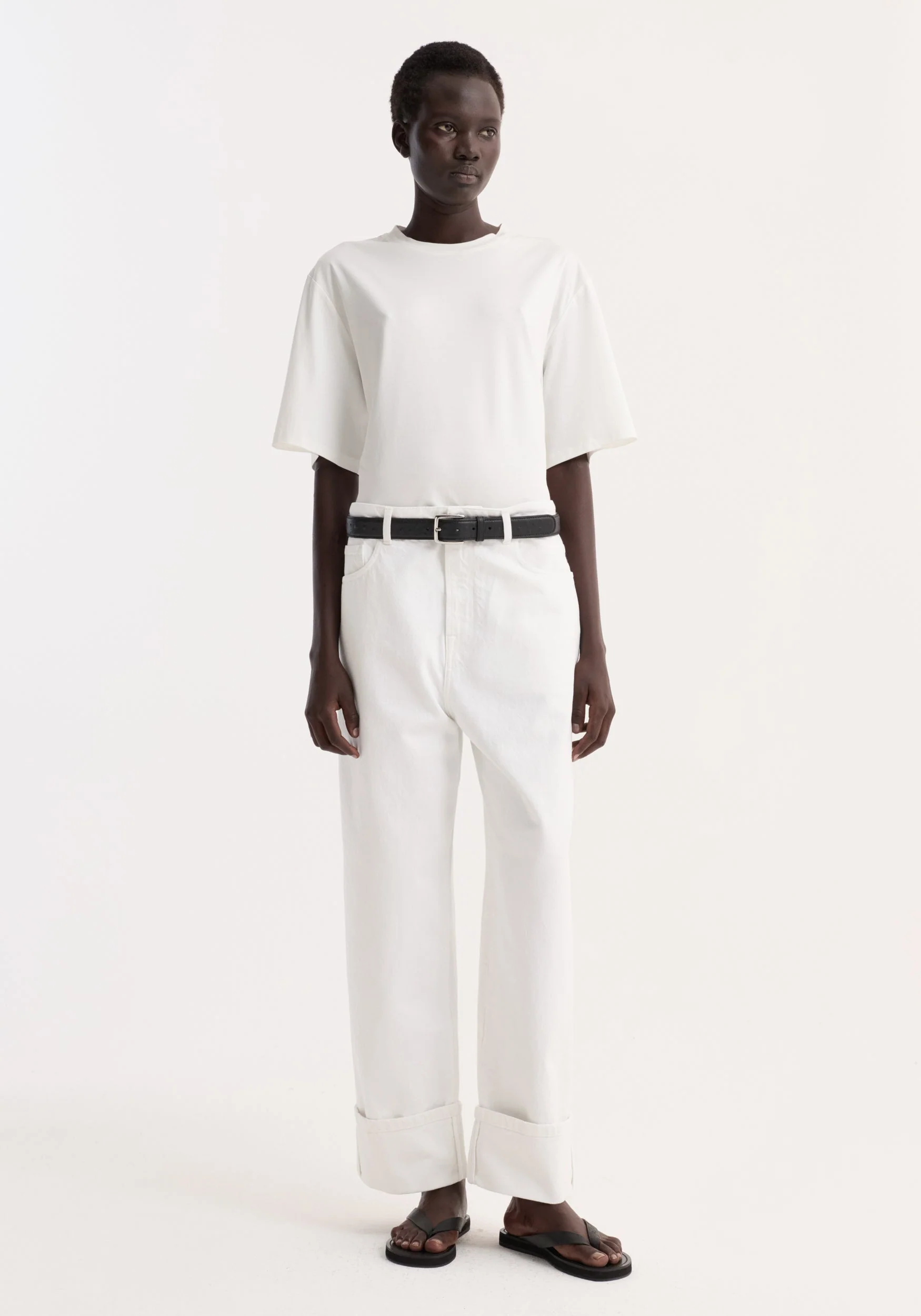 ROHE - Baggy fit turn - up denim | optic white