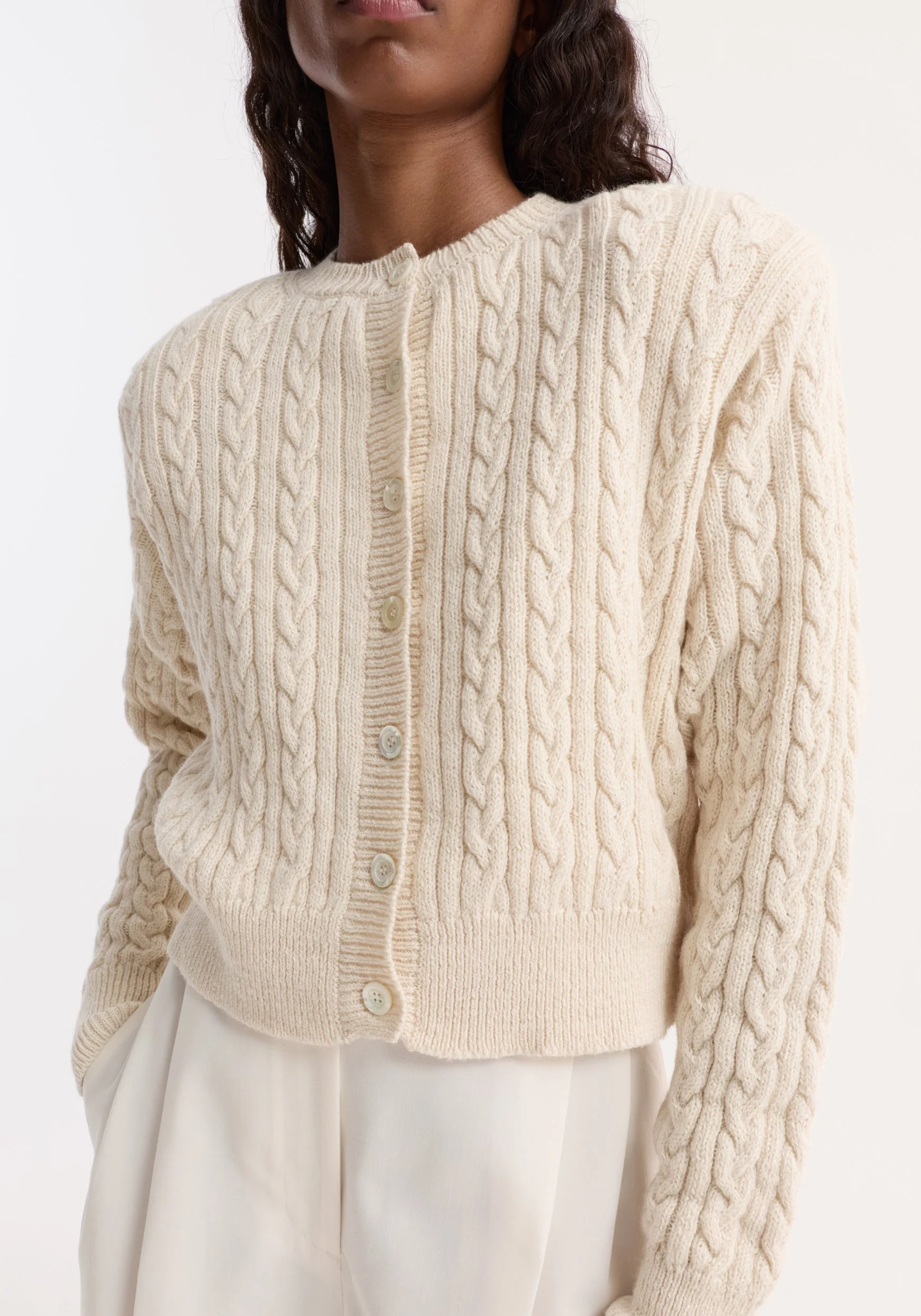 ROHE - Fine merino cable cardigan | cream - Image 2