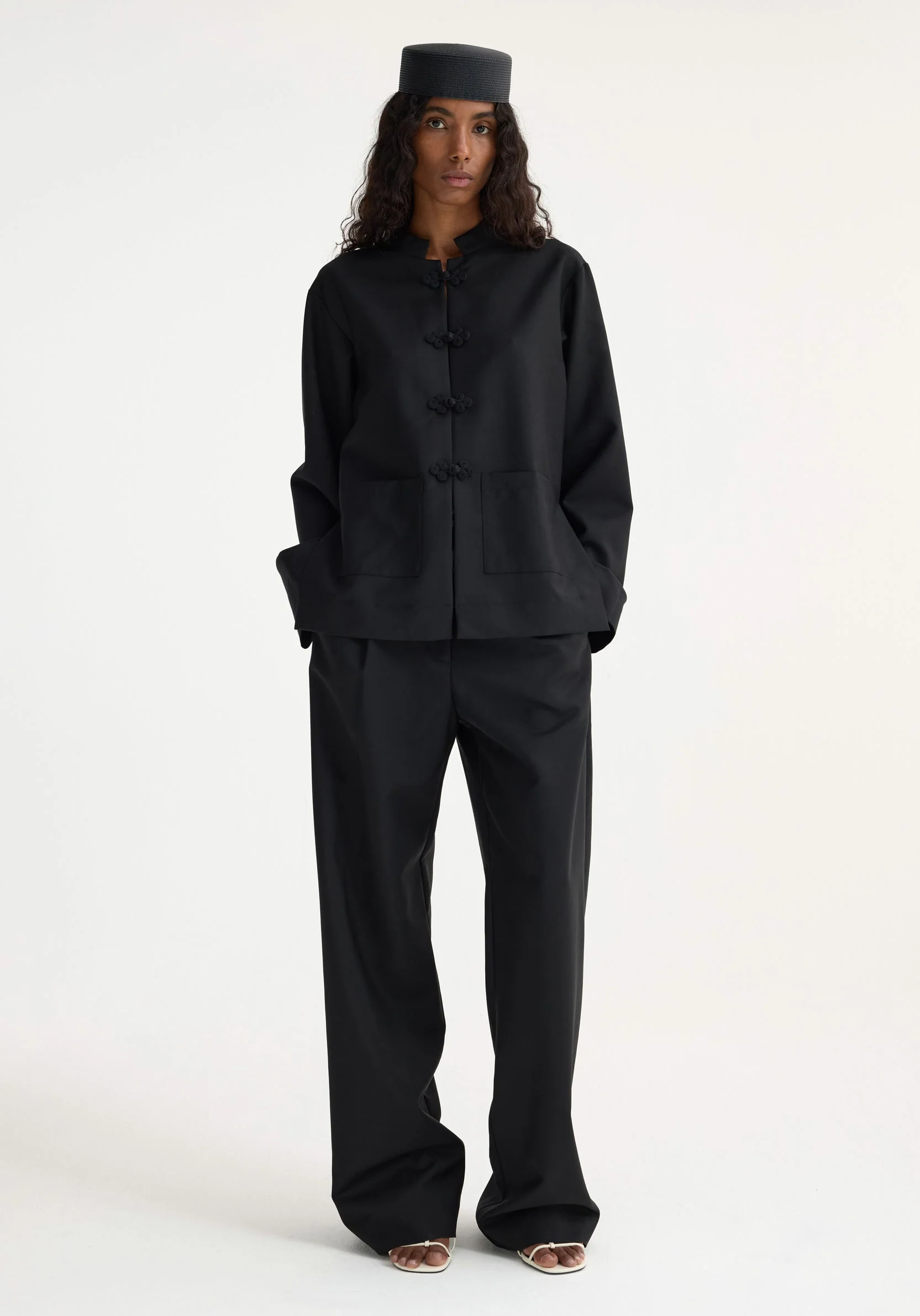 ROHE - Pankou closure jacket | black